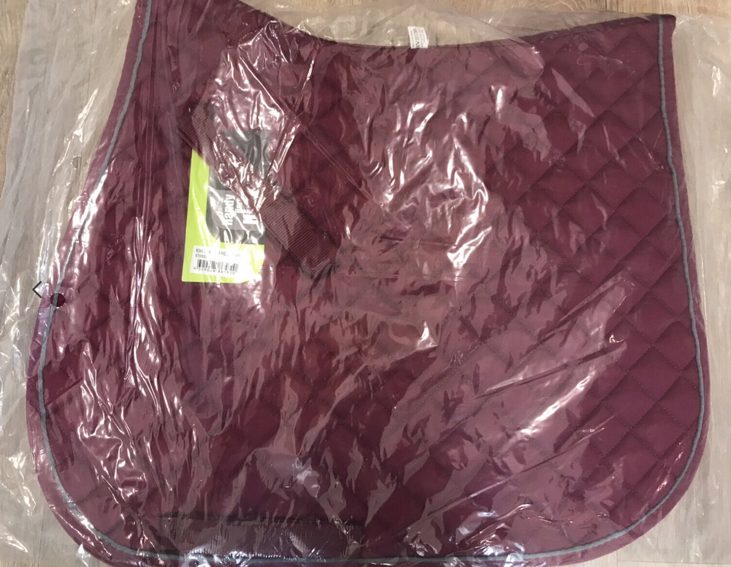 Roma Grand Prix high wither quilted saddlecloth. Pony size.
