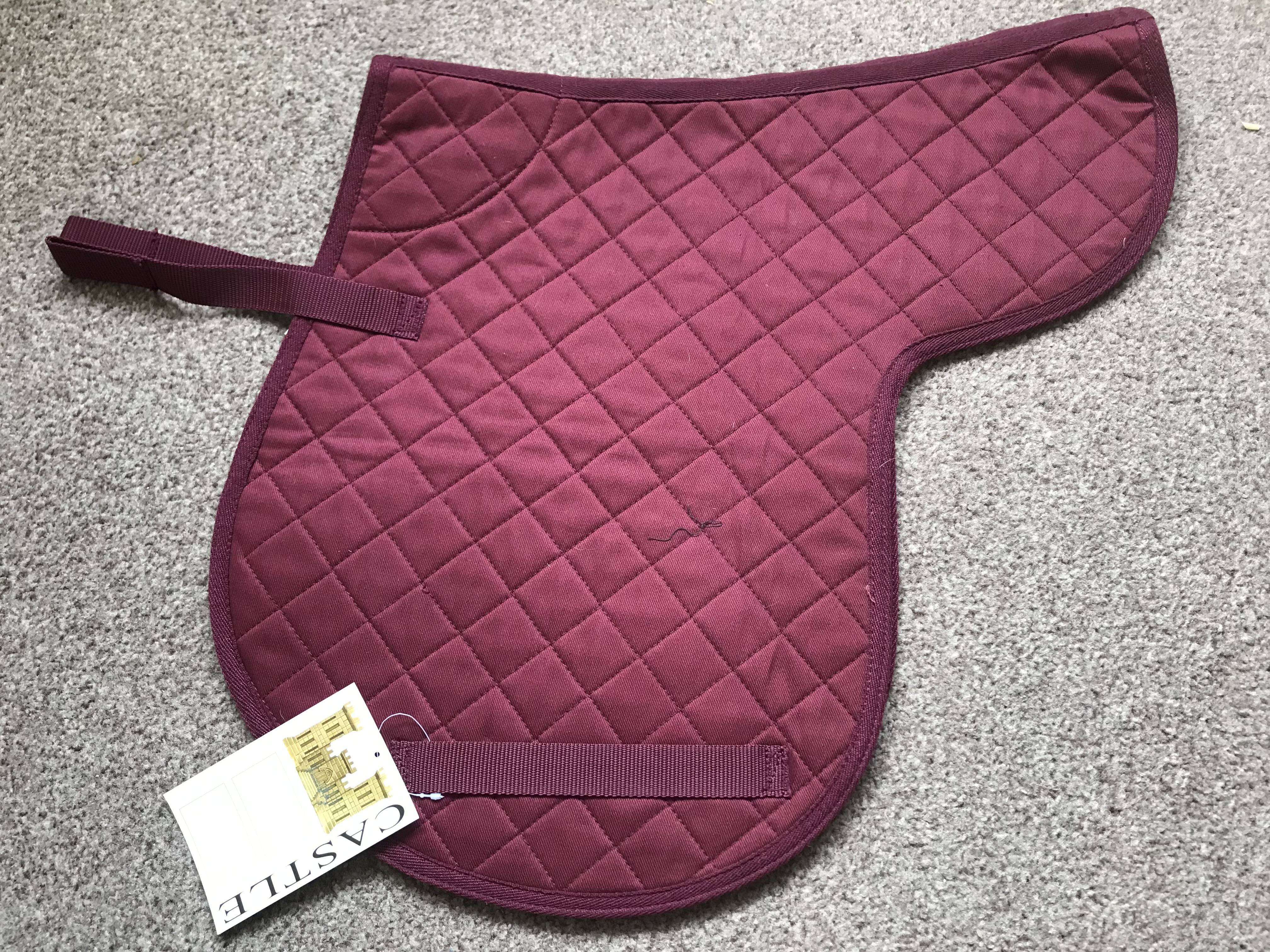 Castle quilted numnah. Wine. Pony. BNWT