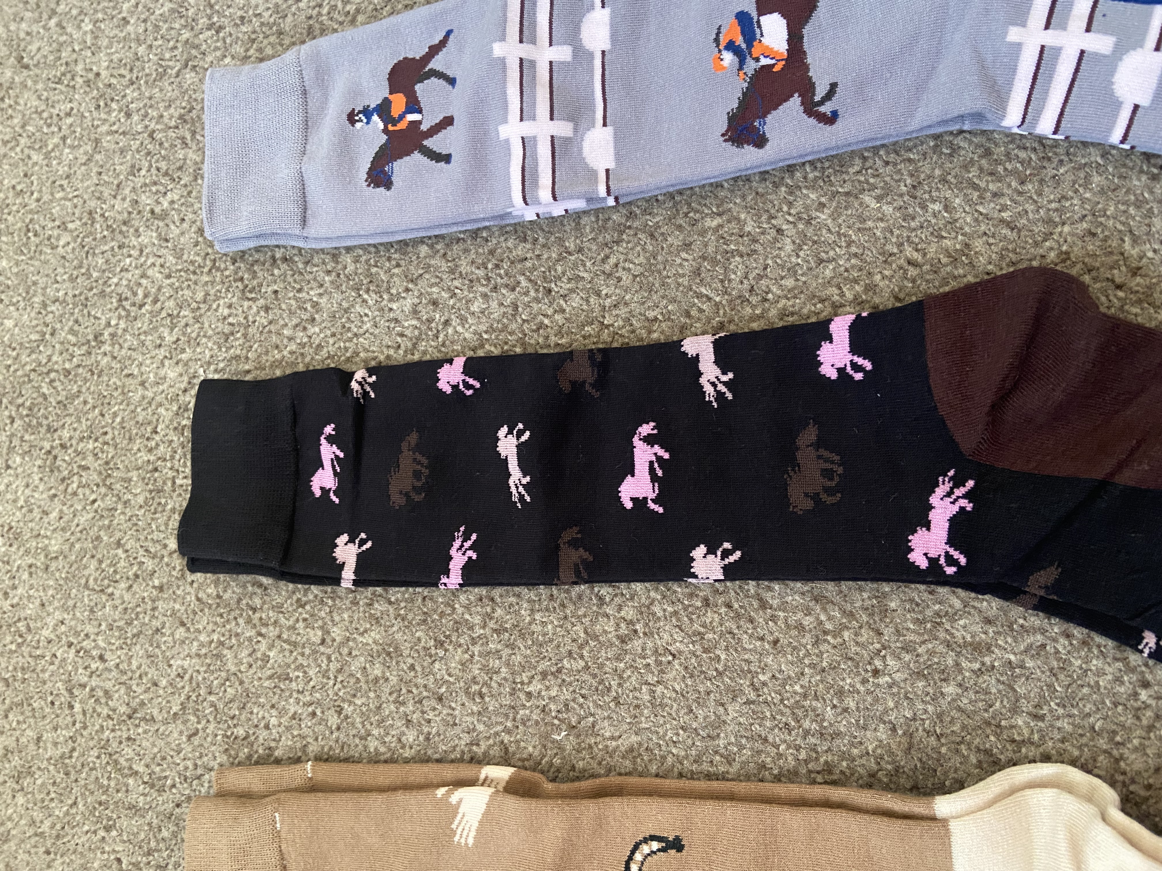 Long equestrian themed socks. BN. UK 6-9 EU 39-42