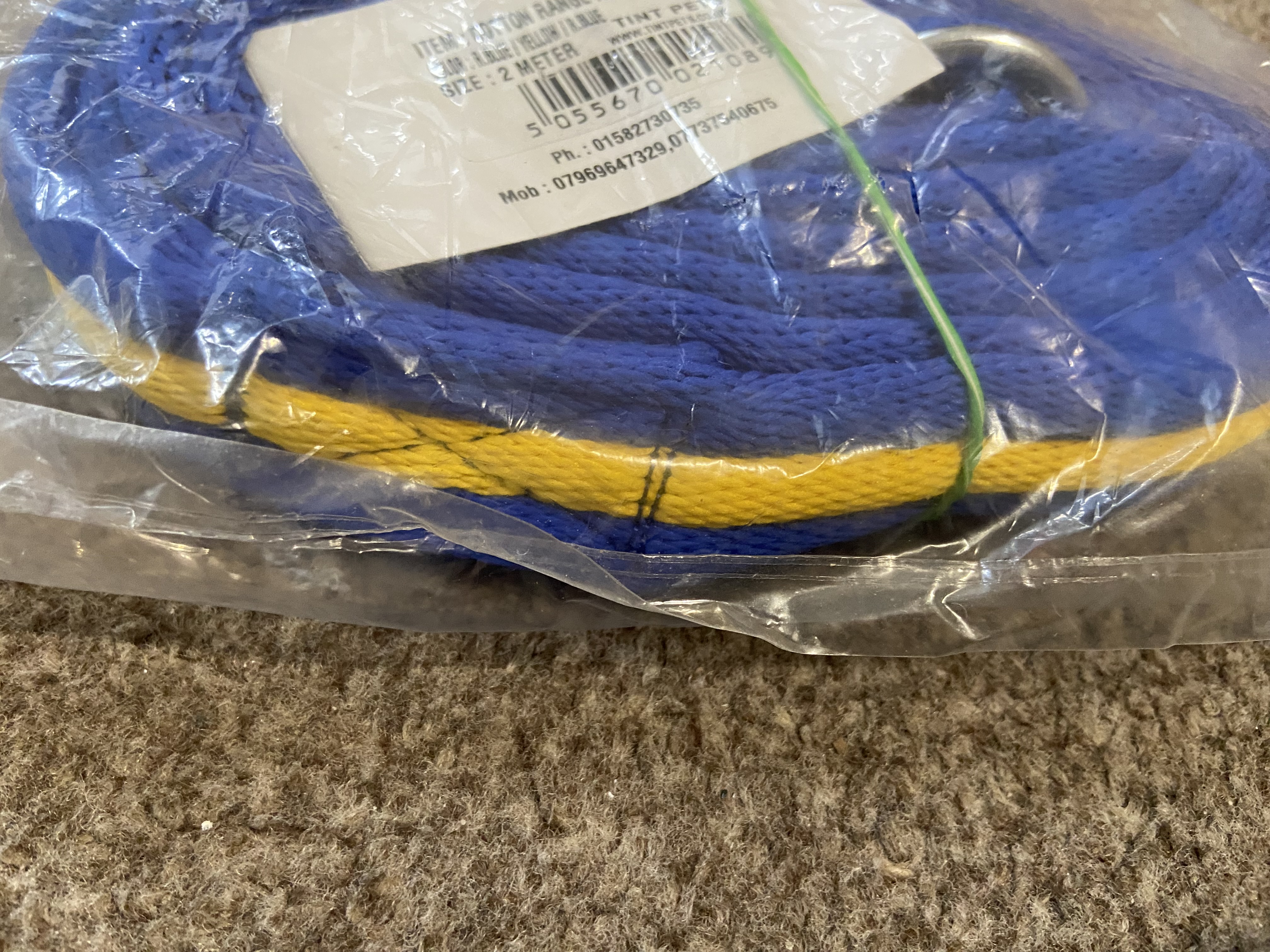 2 metre padded lead rope with trigger clip. Horses/dog walks etc.