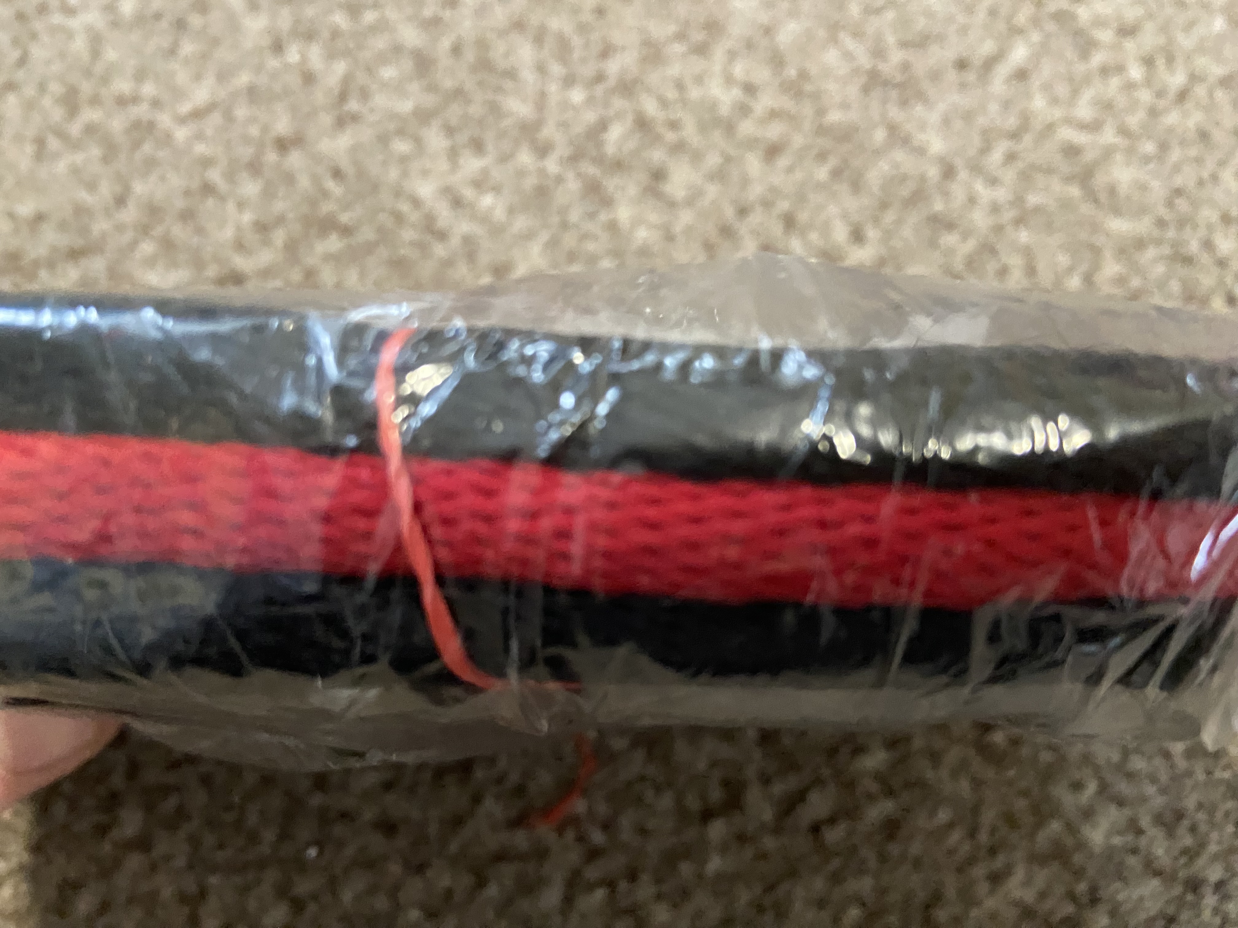 2 metre padded lead rope with trigger clip. Horses/dog walks etc.