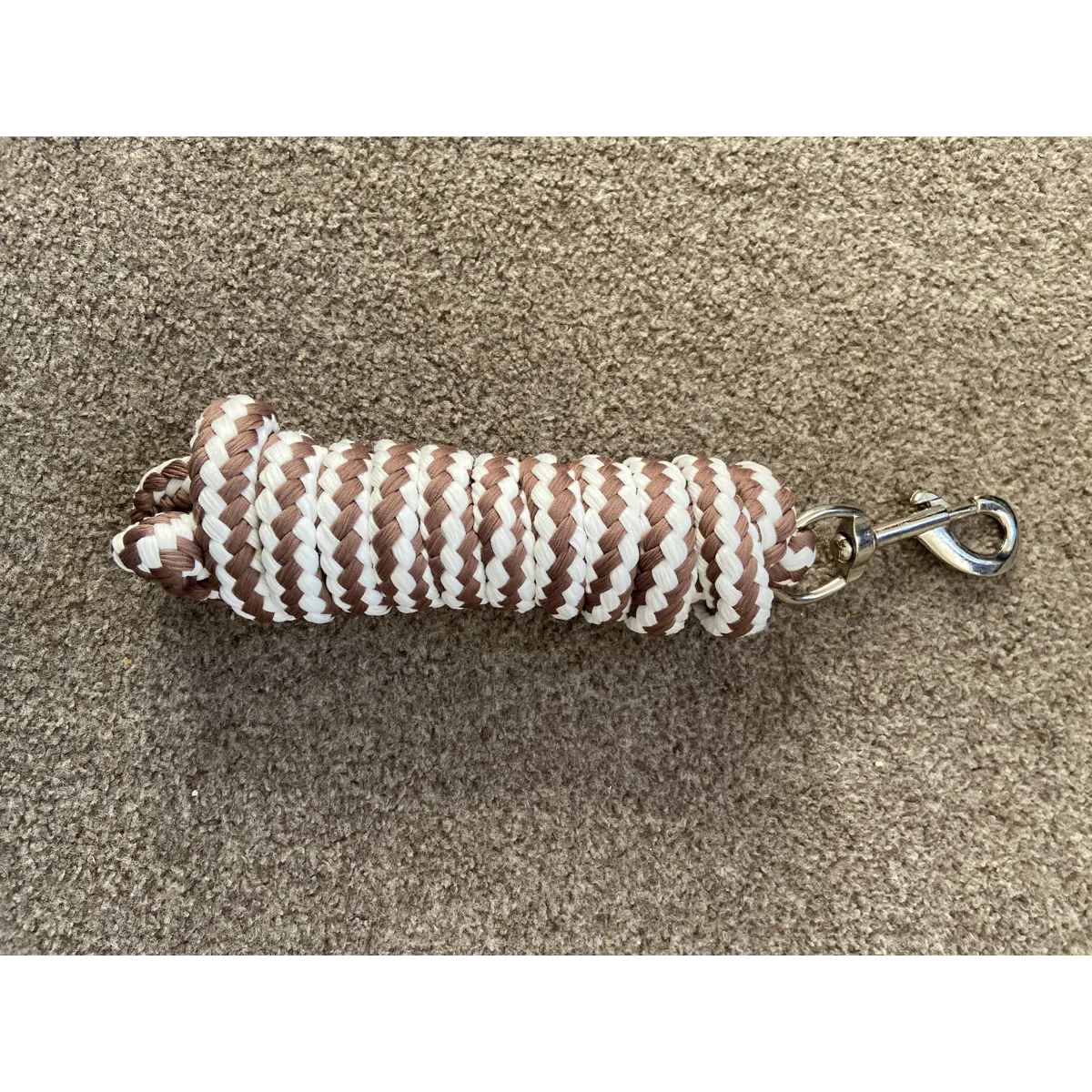 Two tone lead rope with trigger clip.  BN.  Various colours.