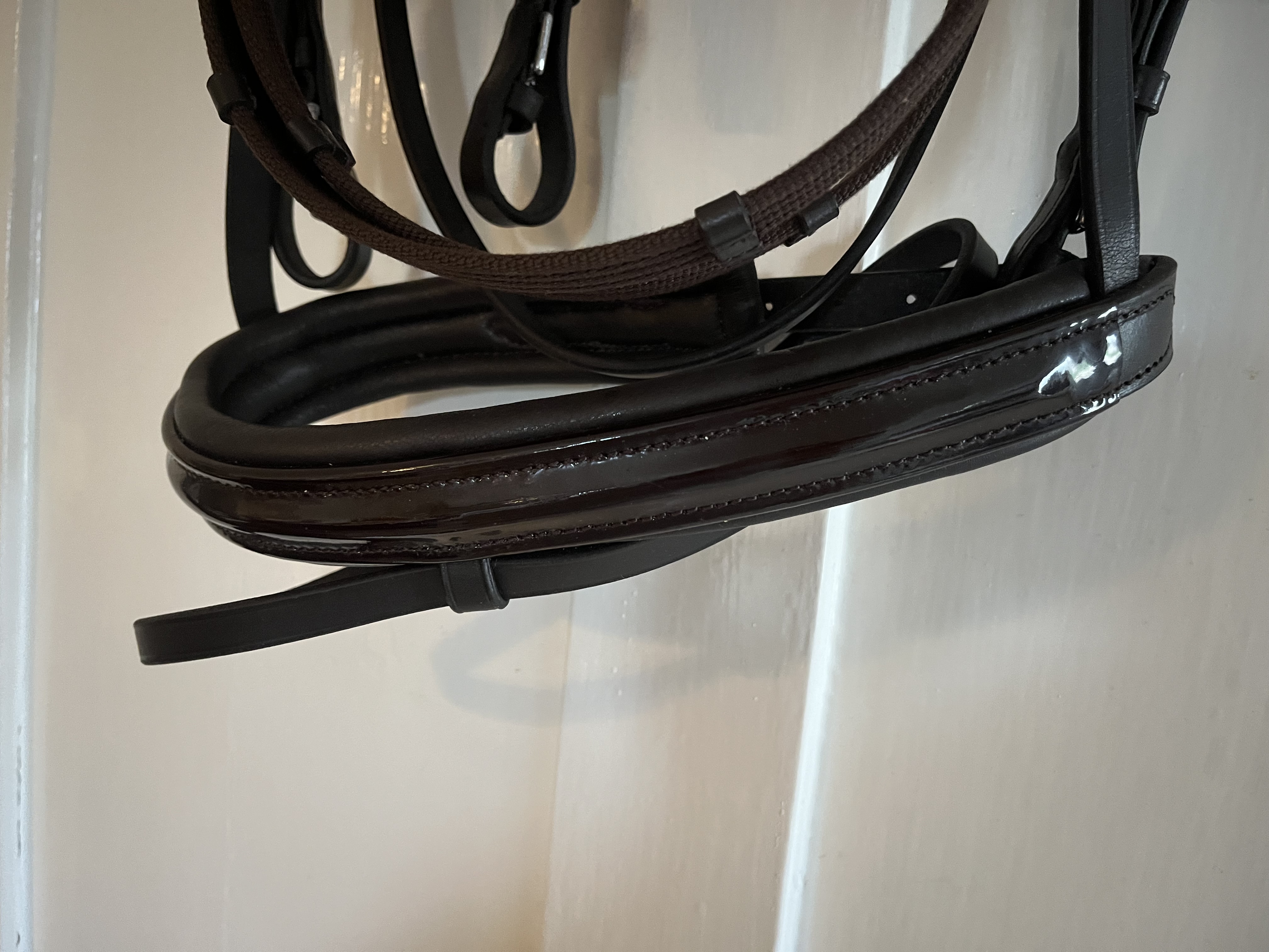 Horze padded patent havana leather bridle. BNWT. Cob size