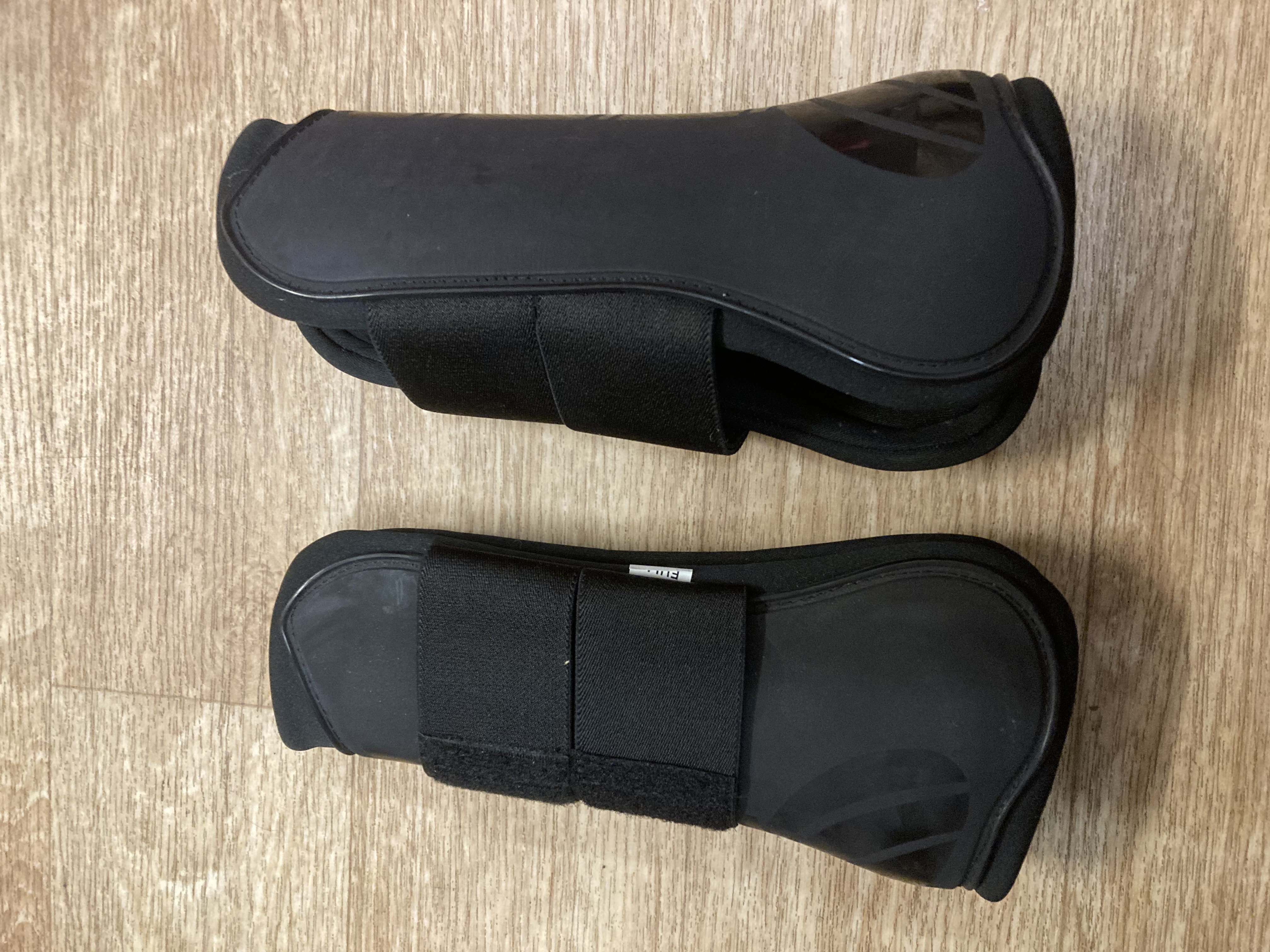 Masta Hard Shell Black Tendon boots Full size. BNWOT