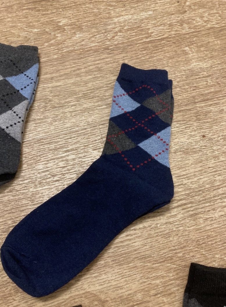 Mens thermal argyle socks. One size. BN