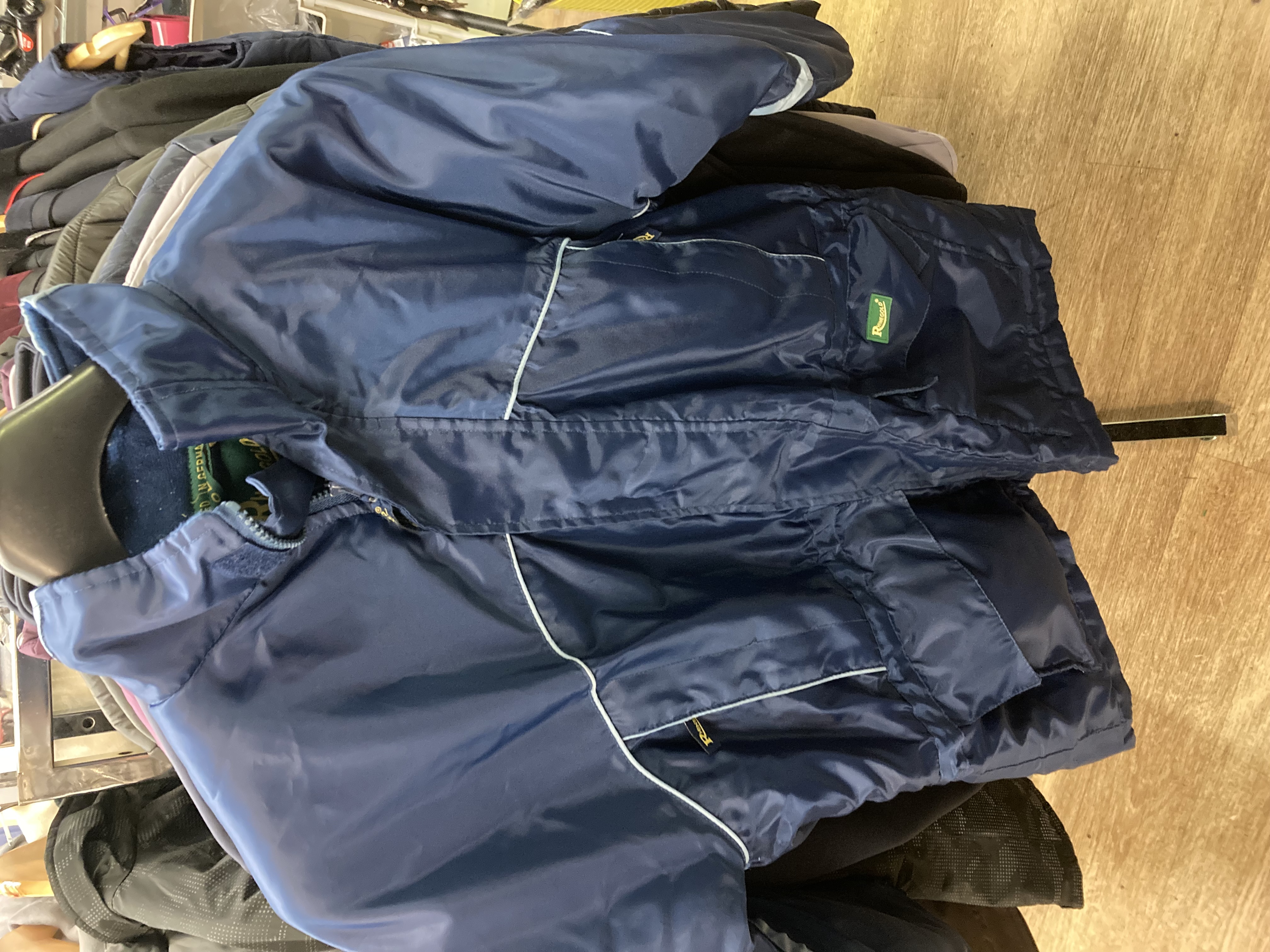 Rhinegold outdoor coat. 32”. Navy. Preowned.