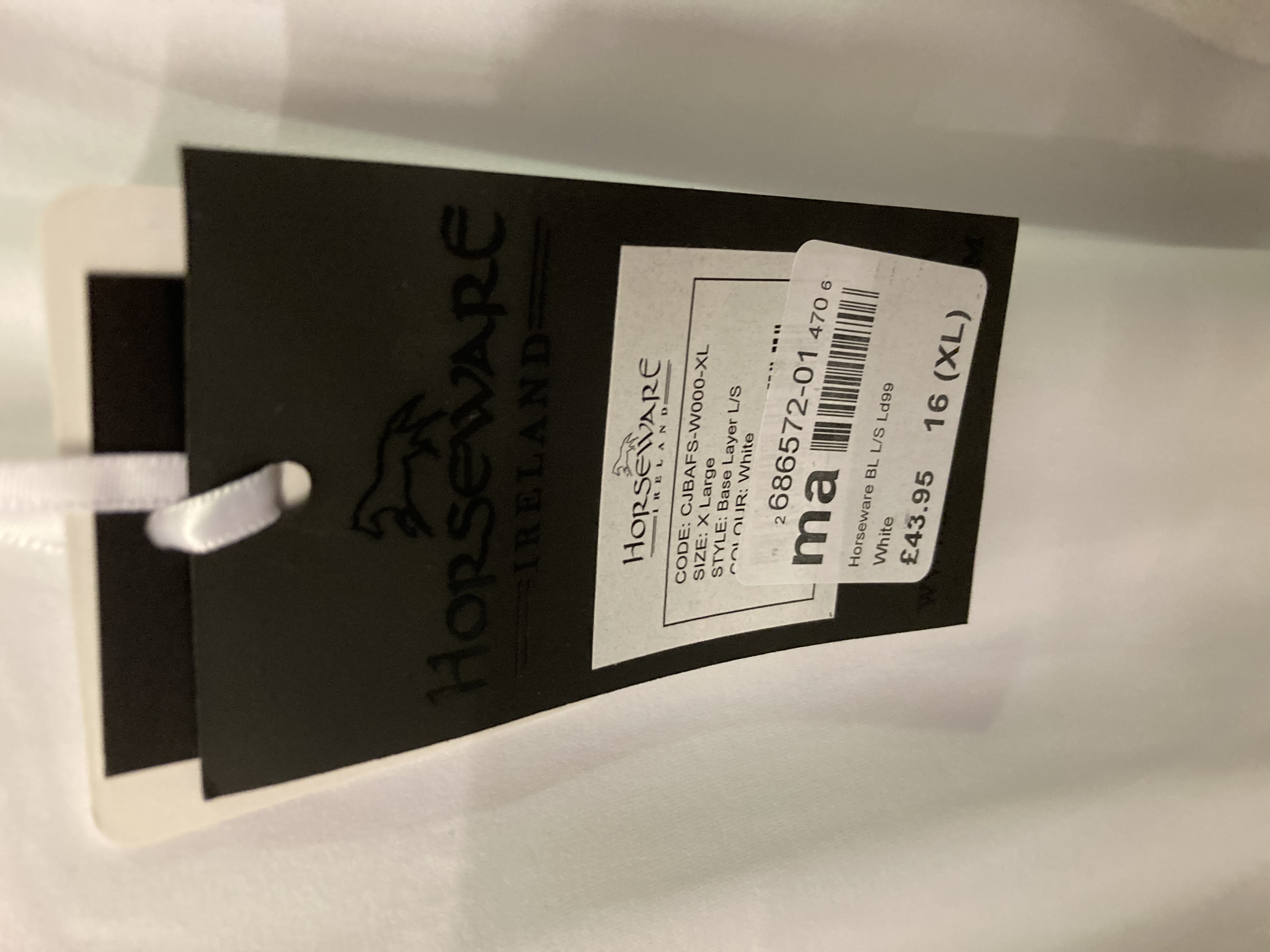 Horseware long sleeved base layer in white 16 (xl) RRP £43.00