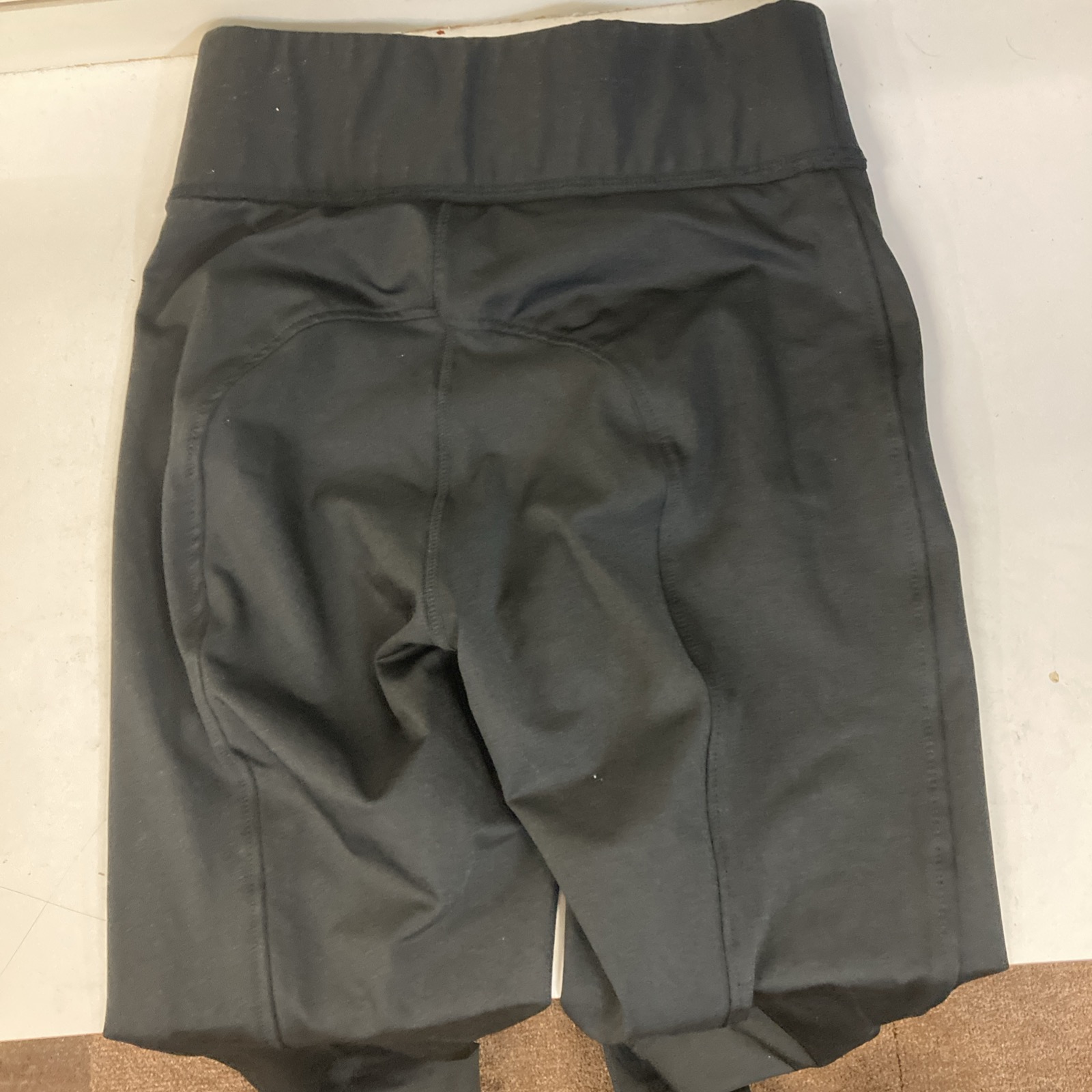 Rhinegold ladies everyday riding tights in black. Size 8. Preowned. VGC