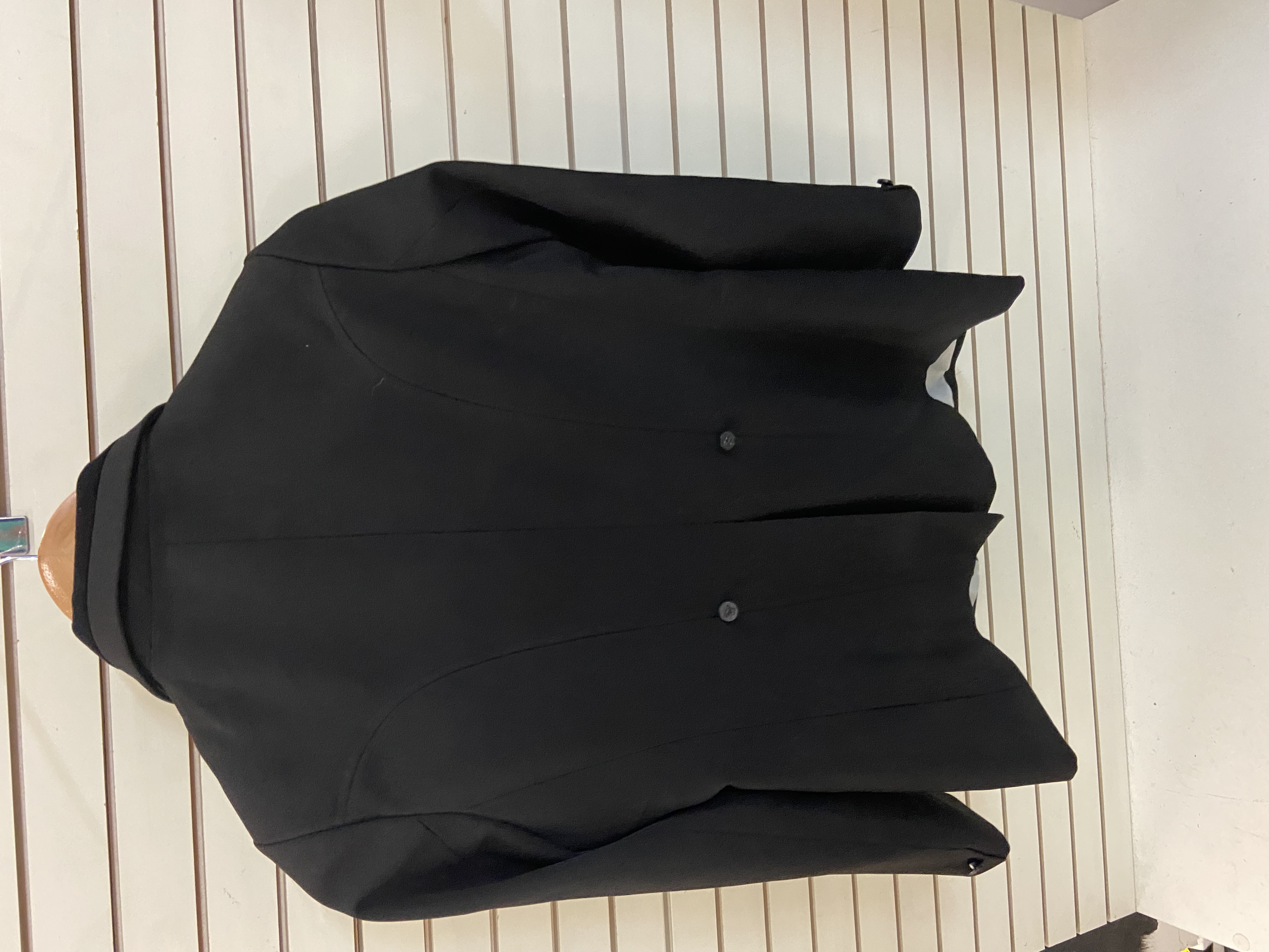Shires ladies/maids black showing jacket. 32”. Preowned. VGC.