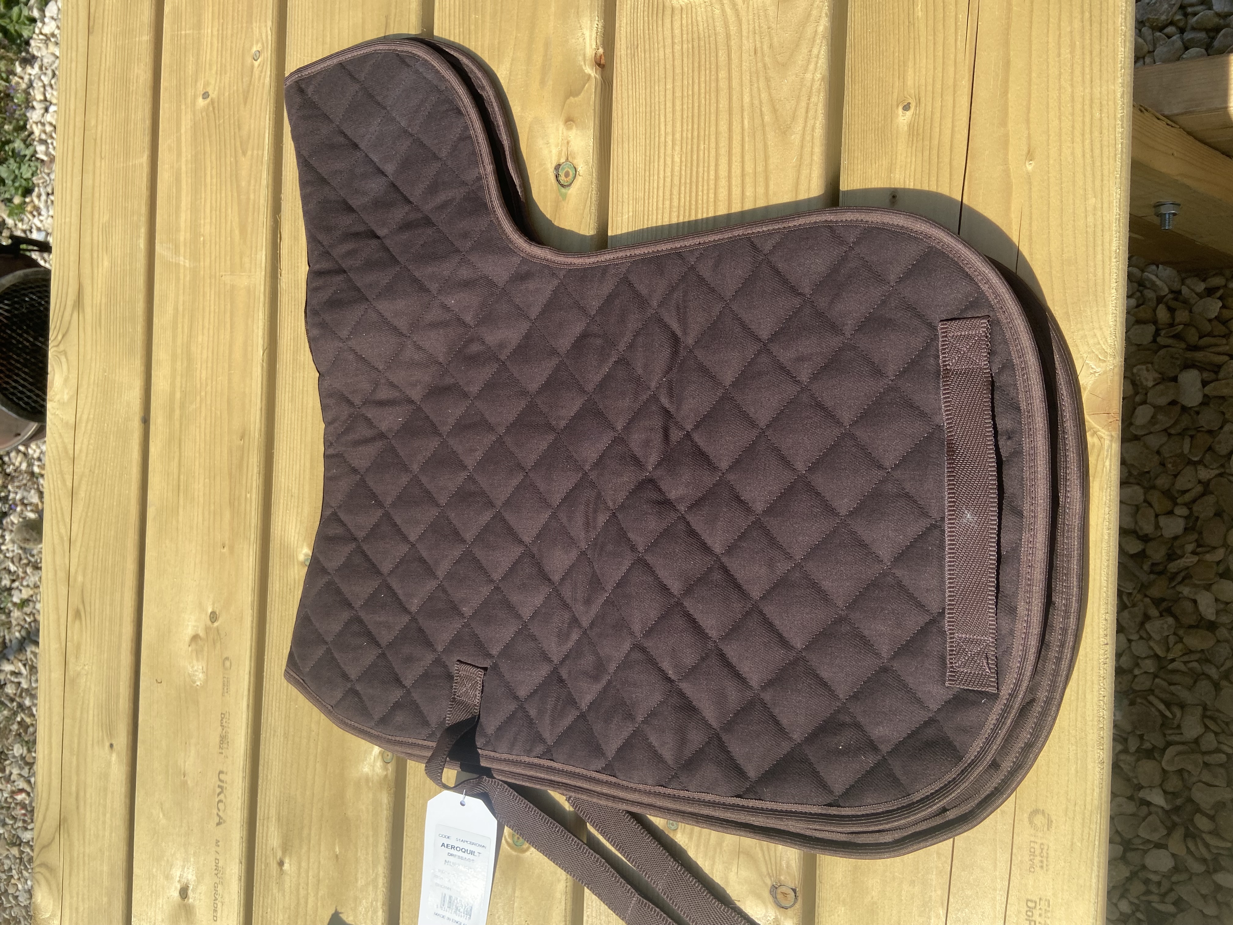 Aerborn Brown Quilted Dressage numnah BNWT. Pony/cob size 19” across spine