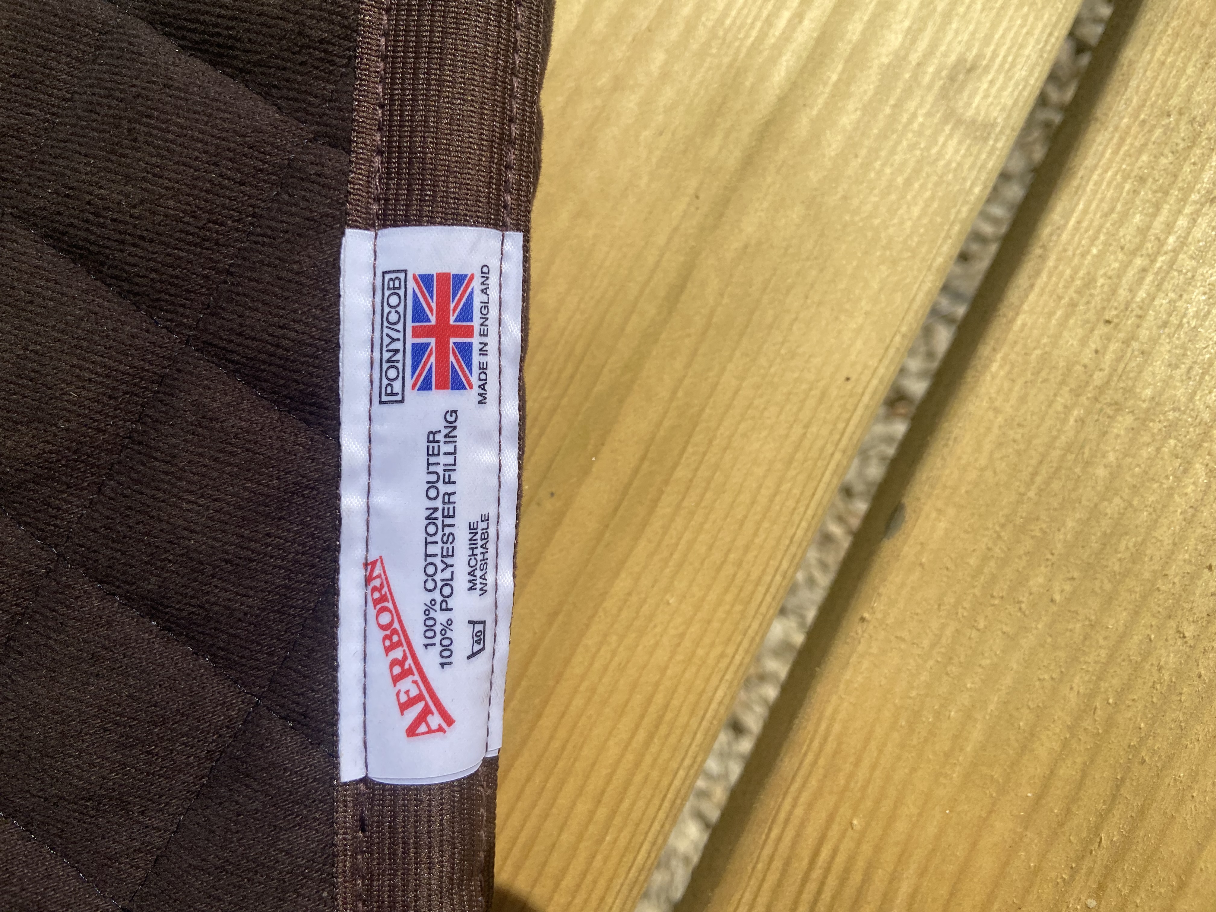 Aerborn Brown Quilted Dressage numnah BNWT. Pony/cob size 19” across spine