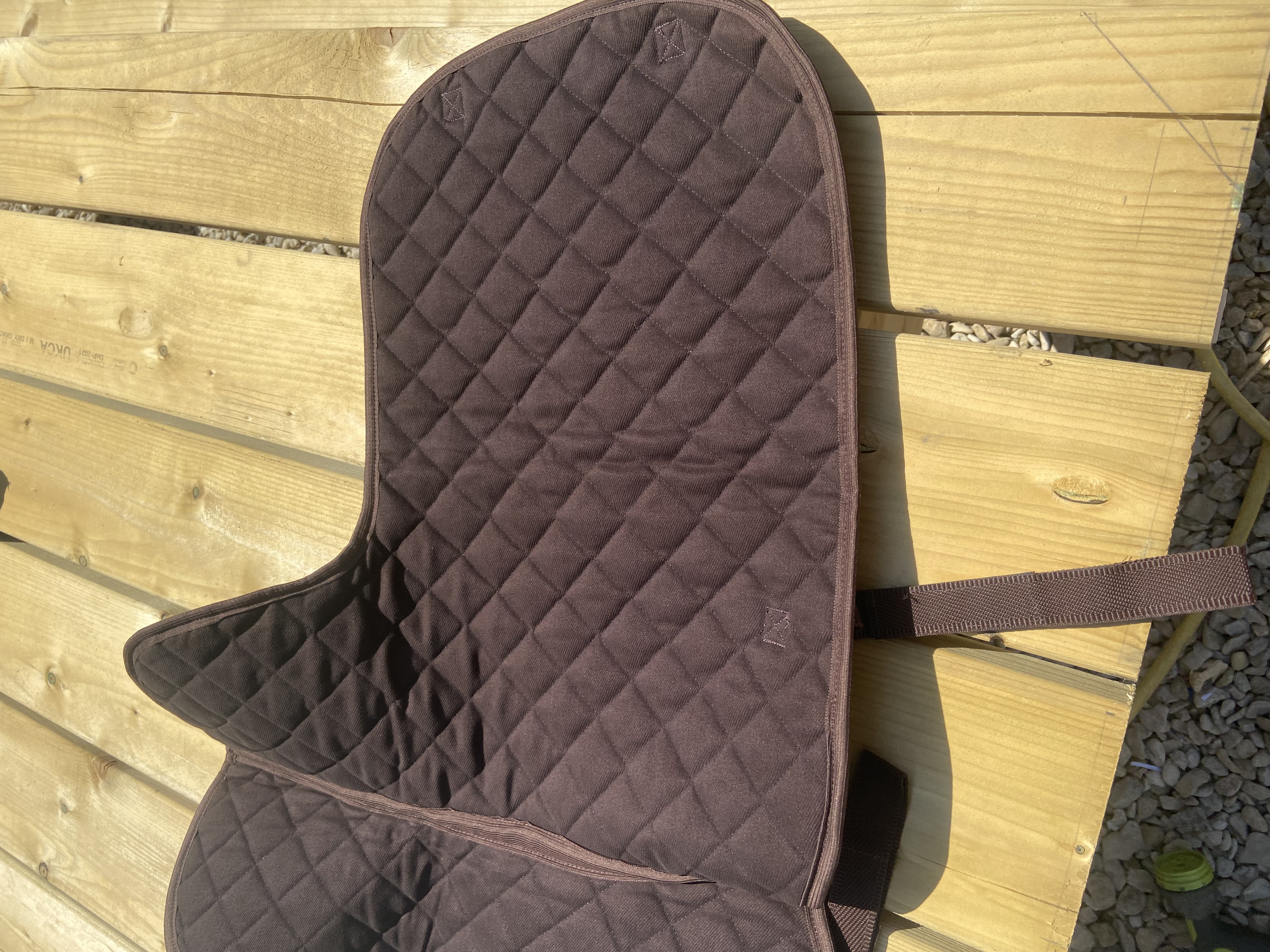 Aerborn Brown Quilted Dressage numnah BNWT. Pony/cob size 19” across spine