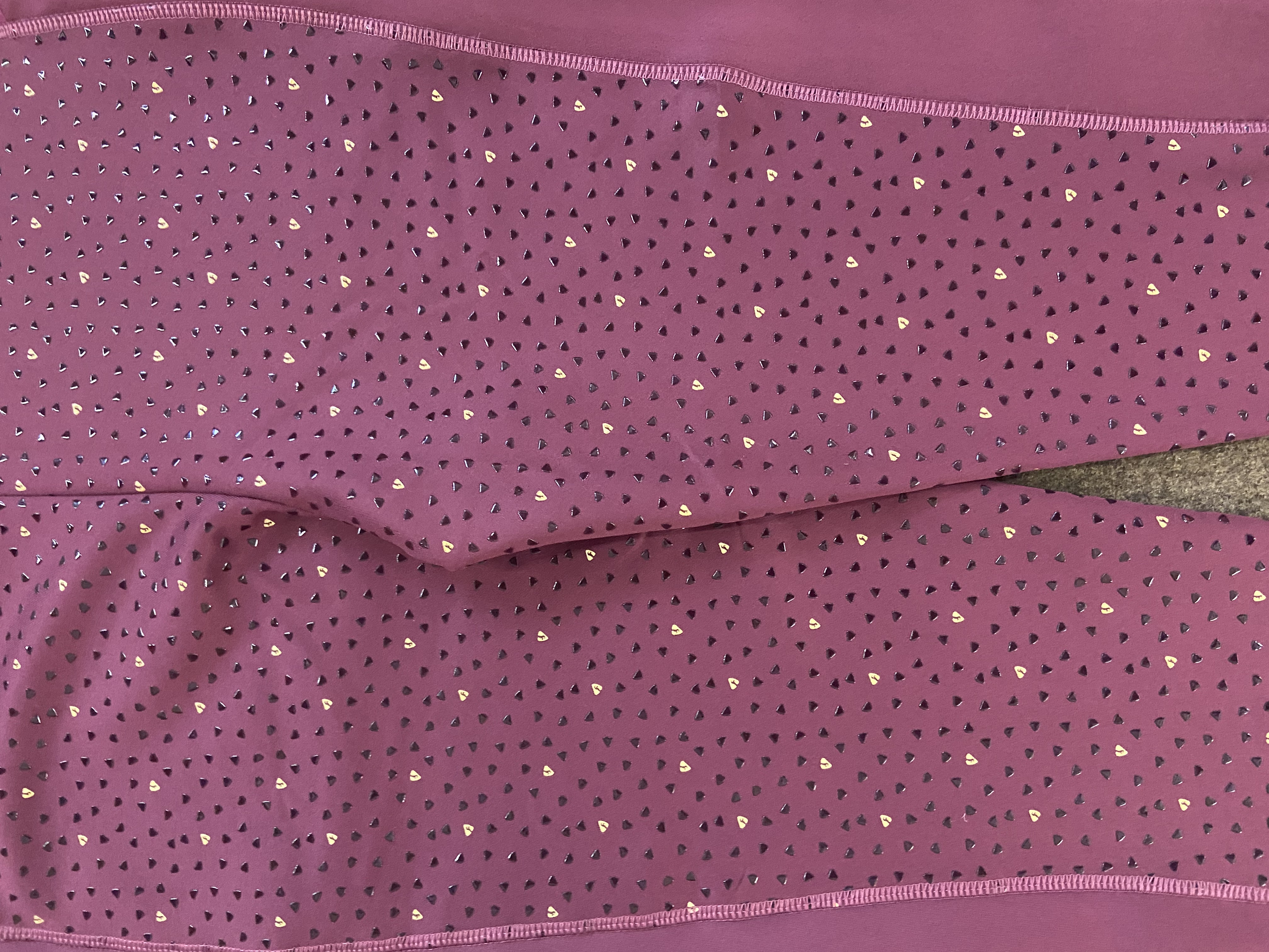 Shires Aubrion fleece lined riding tights in mulberry. Size 16. BNWT. RRP 59.99