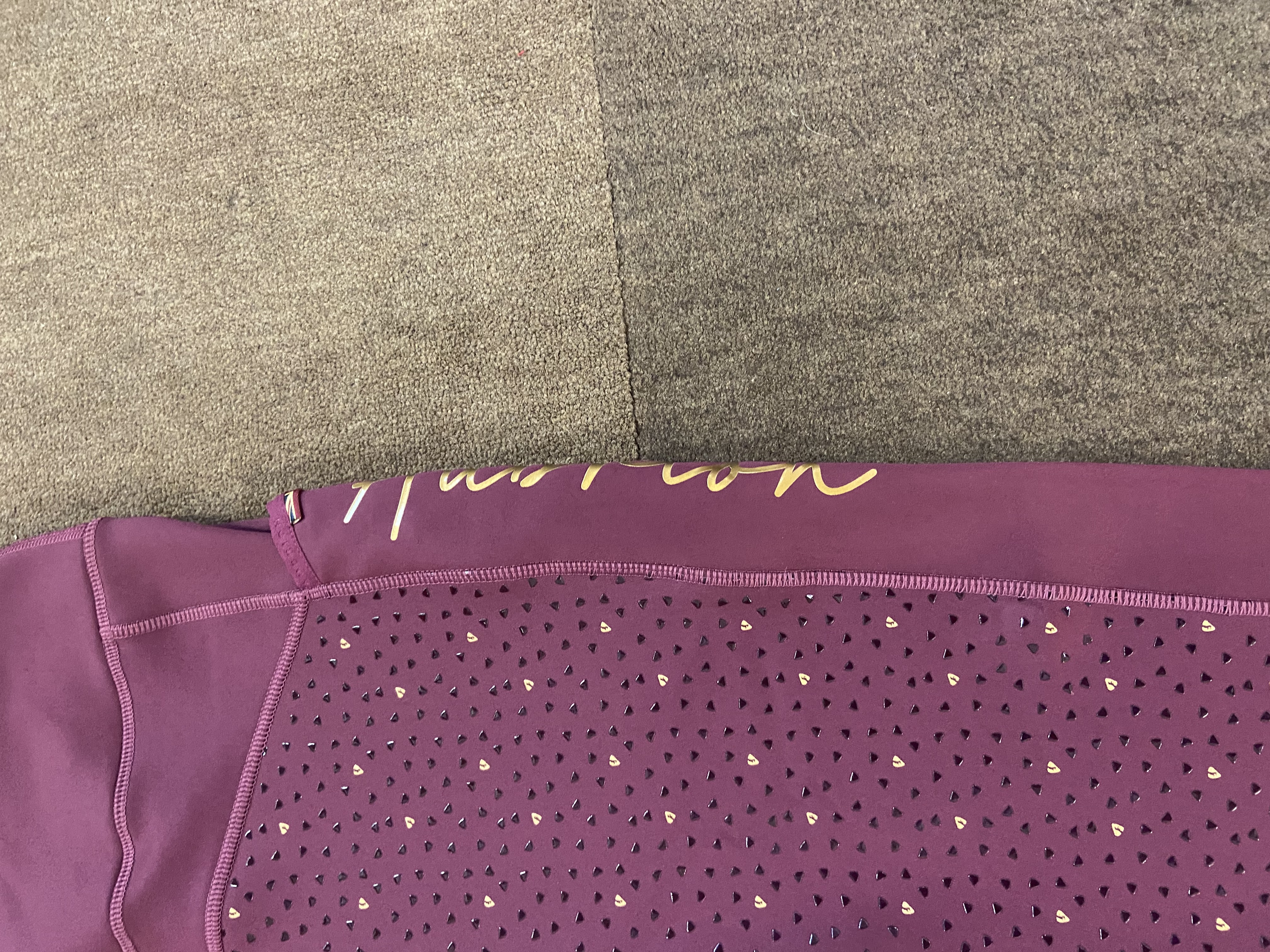 Shires Aubrion fleece lined riding tights in mulberry. Size 16. BNWT. RRP 59.99