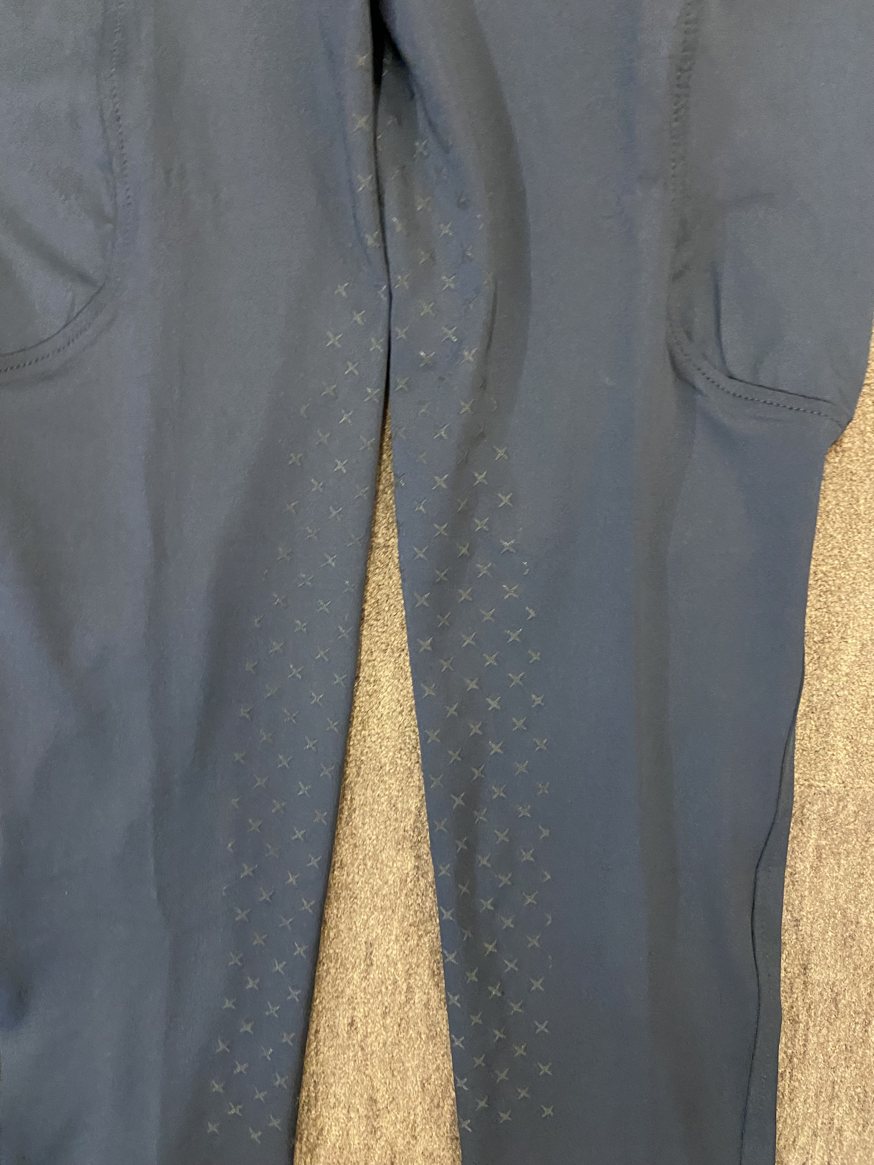 John Whitaker. Full silicon seat comfort Riding tights in Navy. BNWT.