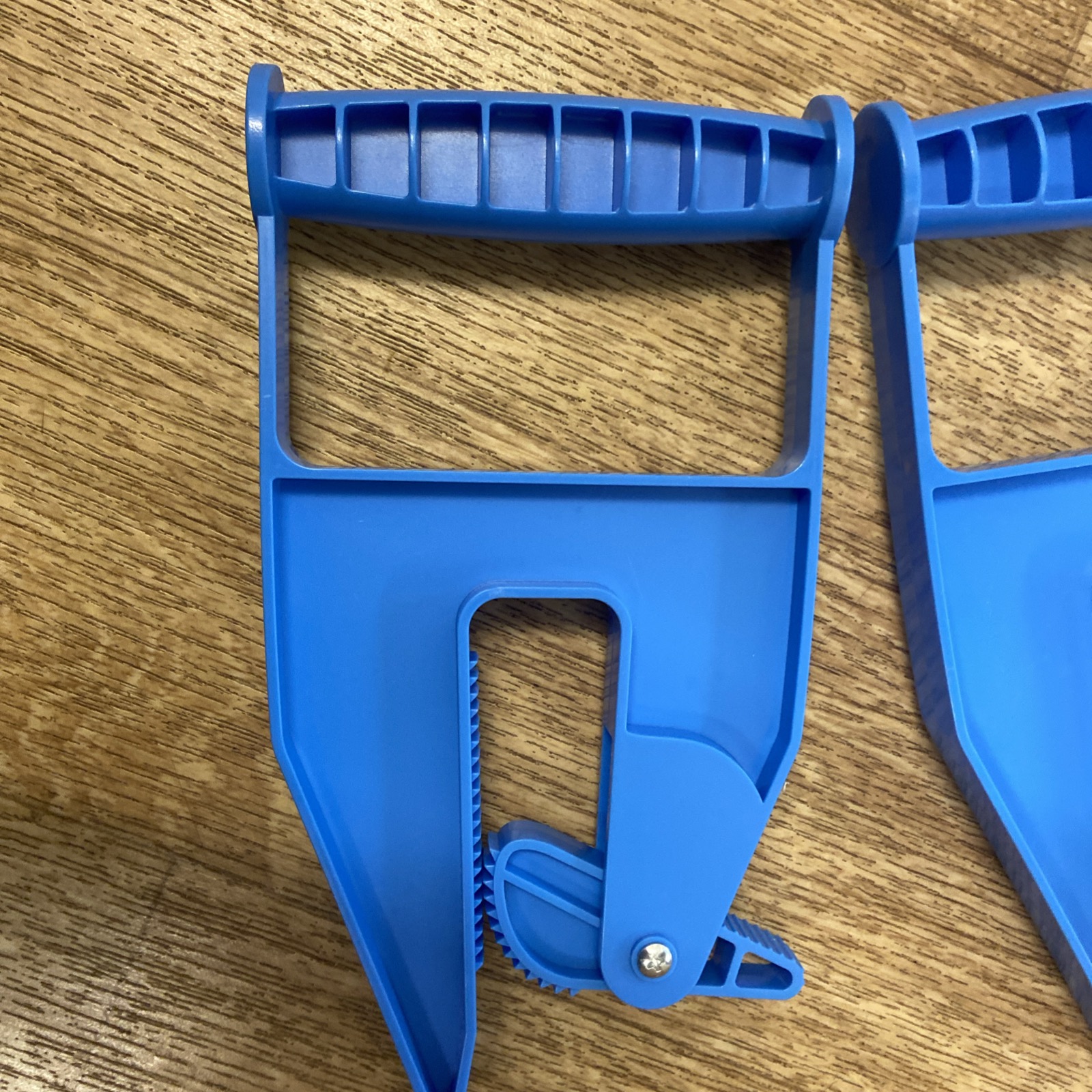 Rubber matting mover/handles. Stable mats/field mats etc. BN set of 2