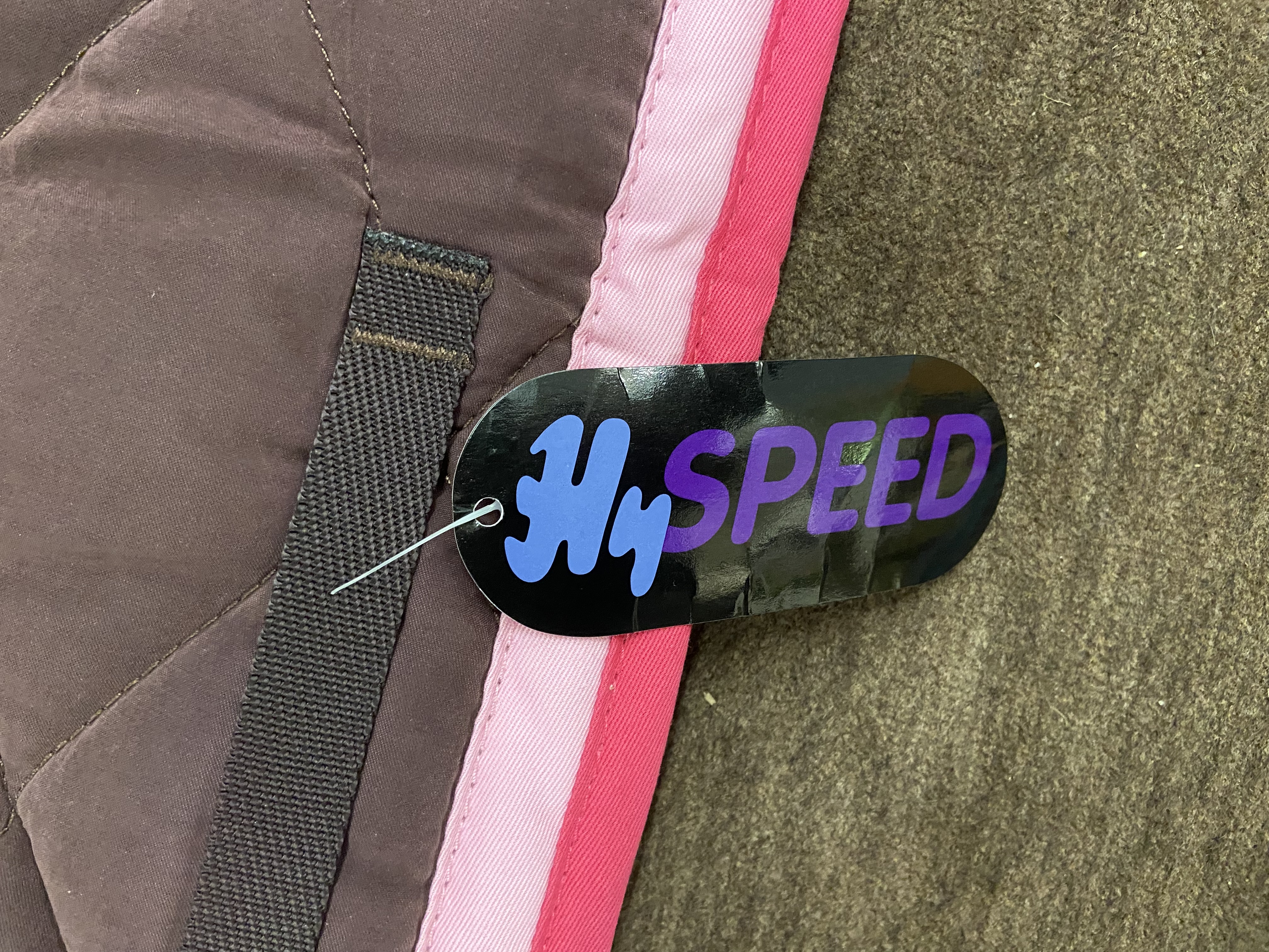 Hy Sport quilted saddlepad in brown. BNWT