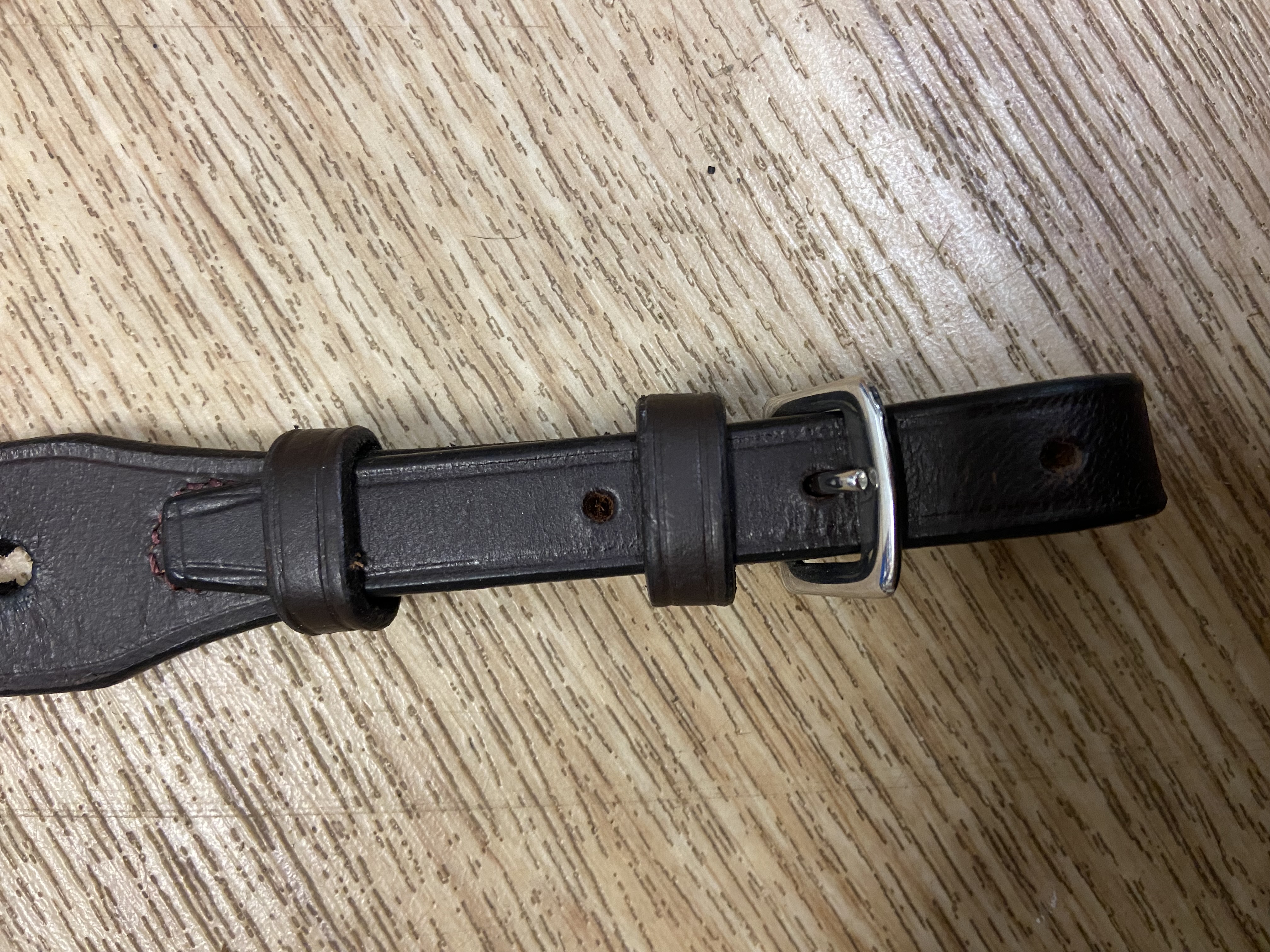 Full size havana leather martingale attachment. BNWOT