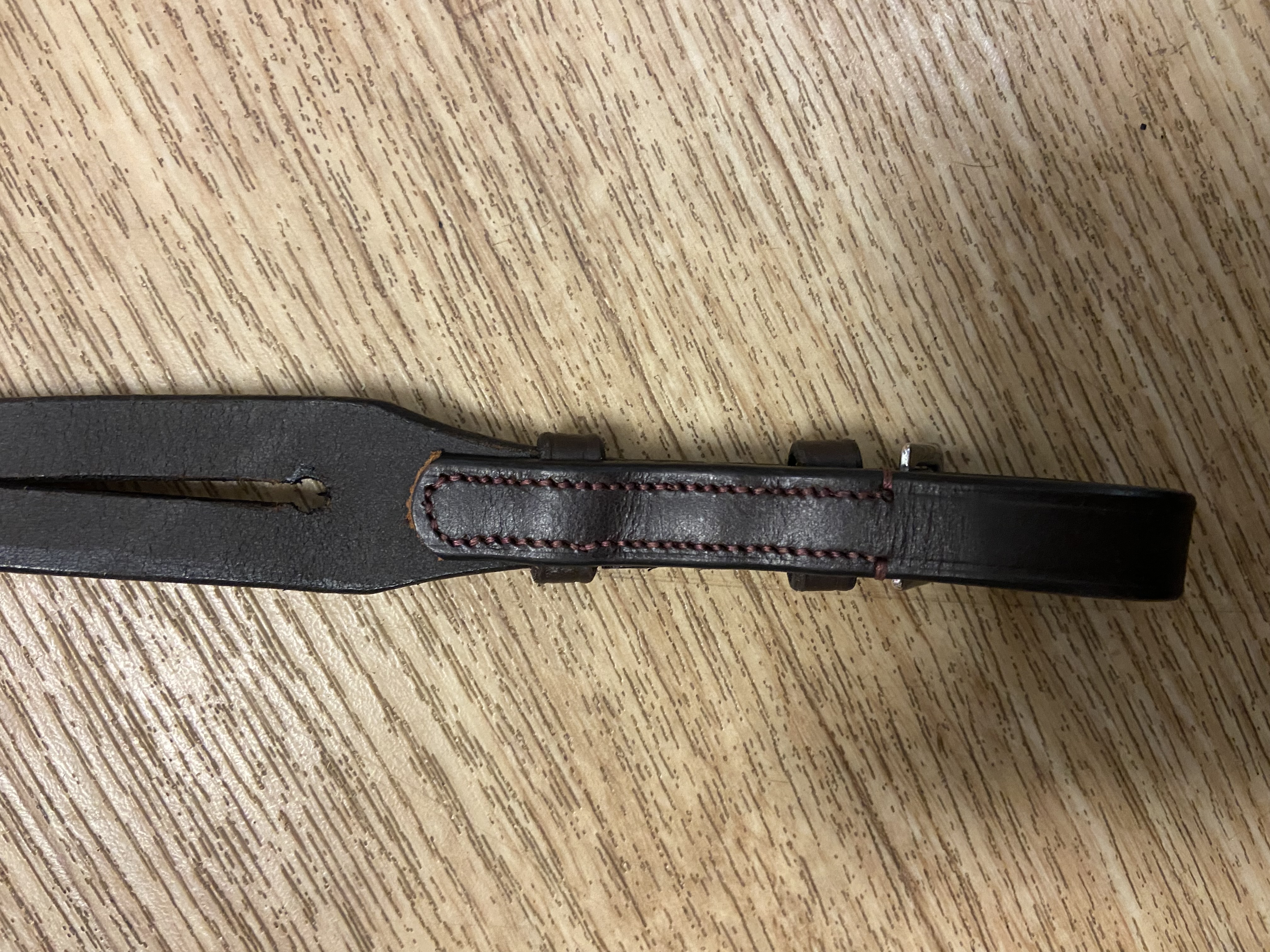 Full size havana leather martingale attachment. BNWOT