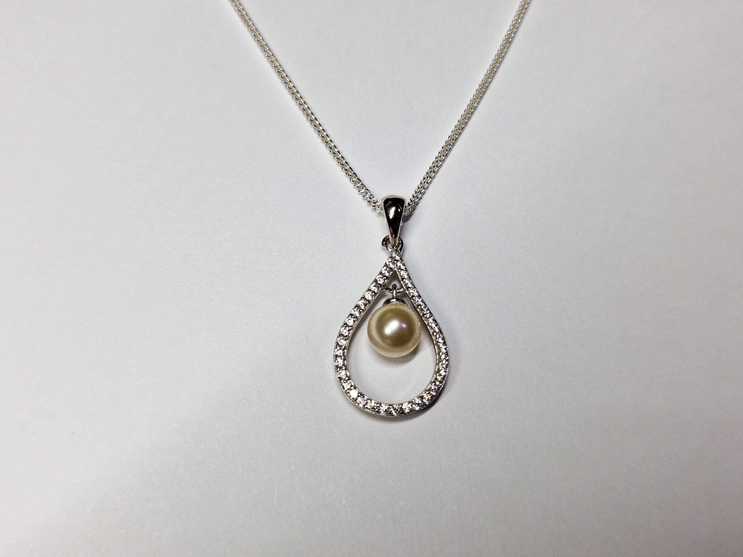 Pure Essence Pendant