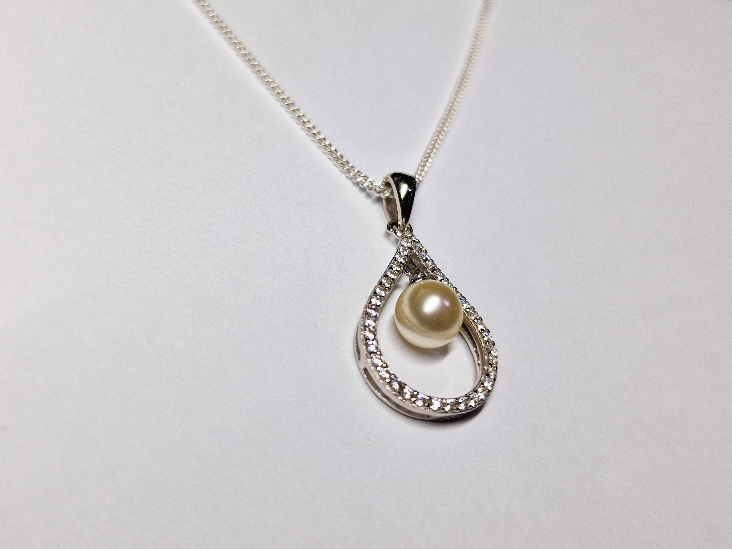 Pure Essence Pendant
