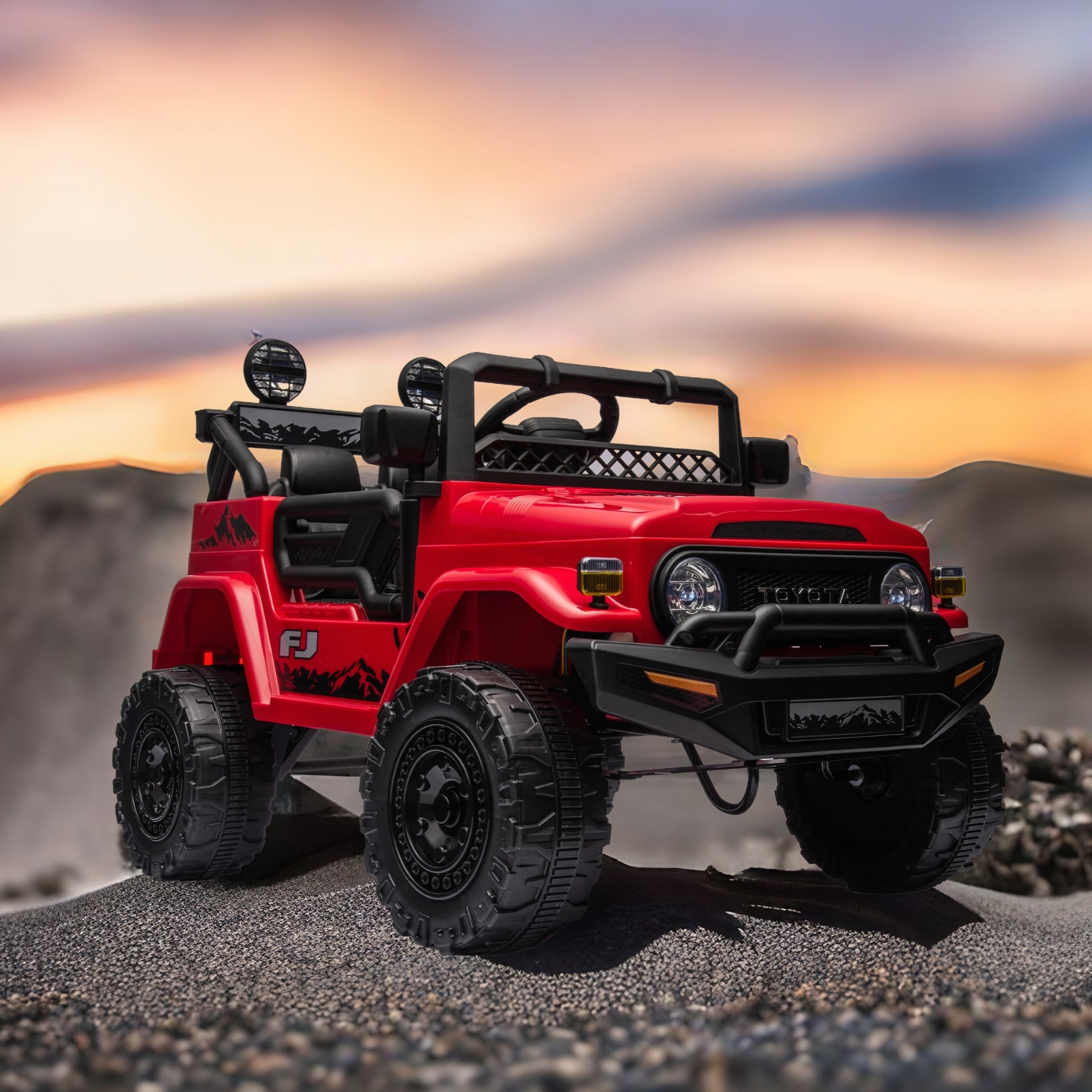 Licensed TOYOTA FJ Cruiser,12V Kids ride on car 2.4G W/Parents Remote Control,electric car for kids,