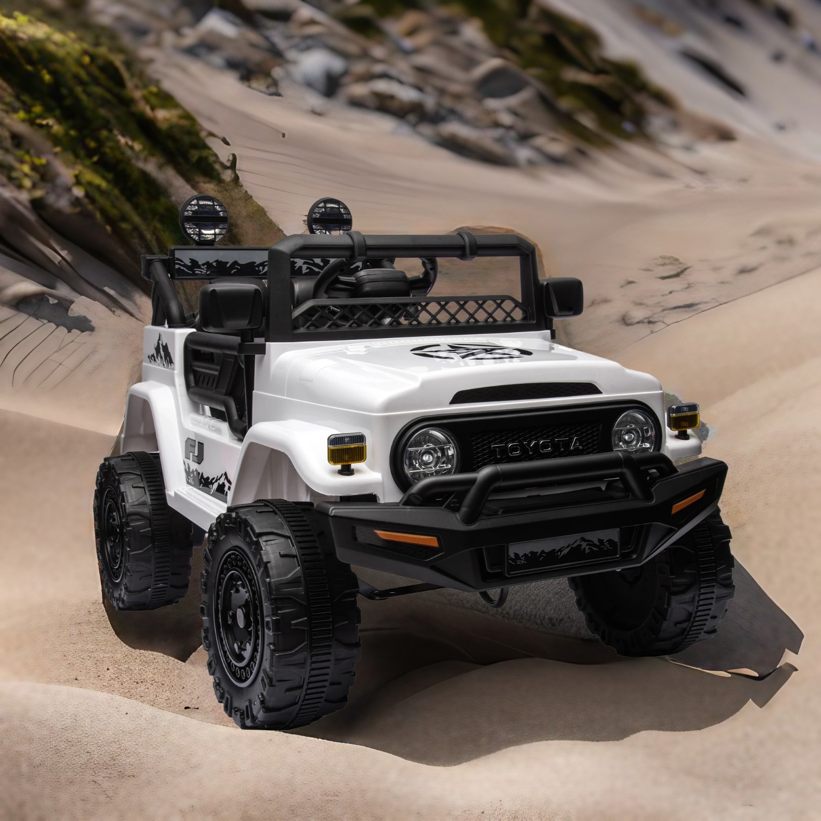 Licensed TOYOTA FJ Cruiser,12V Kids ride on car 2.4G W/Parents Remote Control,electric car for kids,
