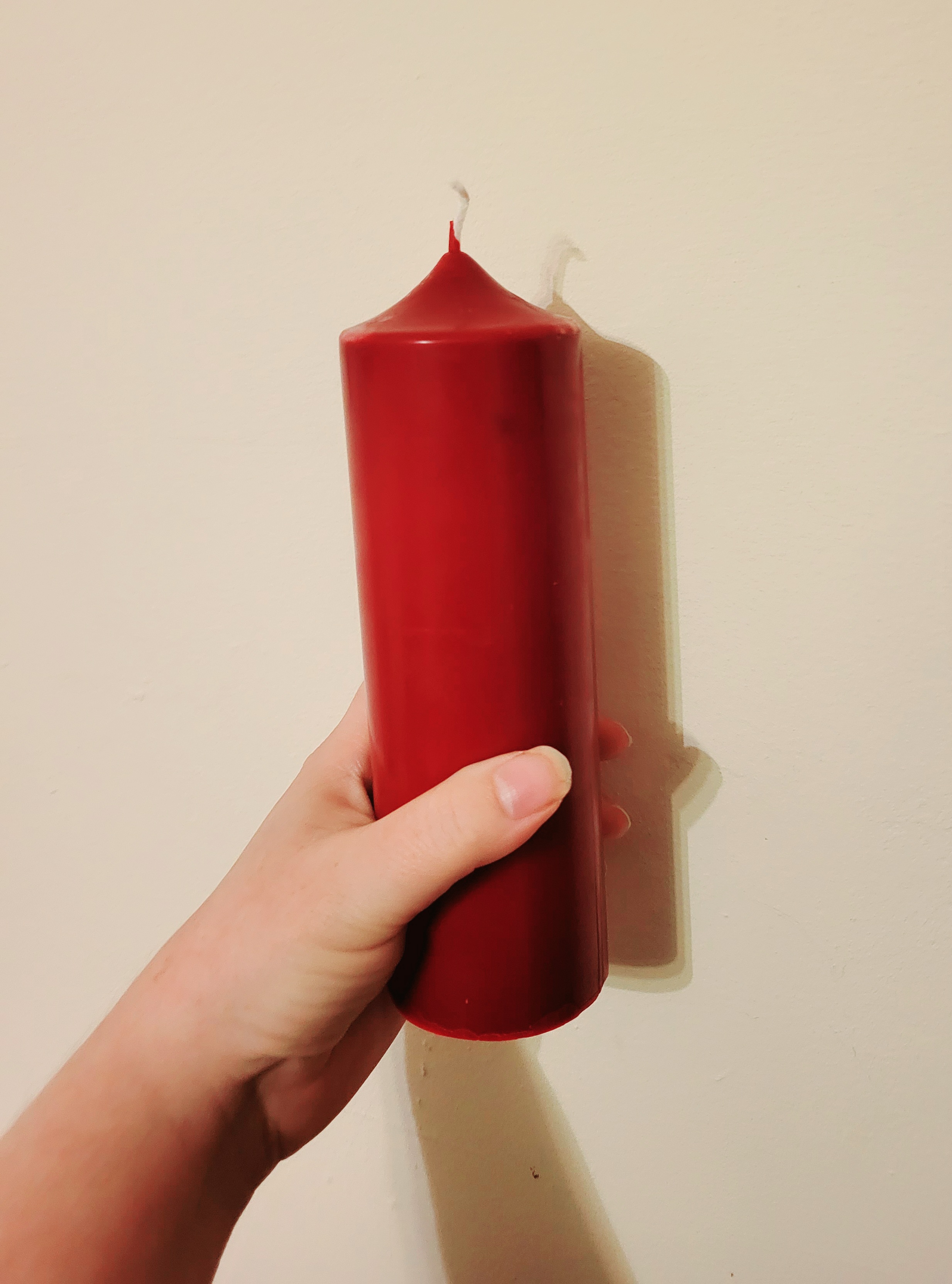 17 cm Coloured Scented Soy pillar candle