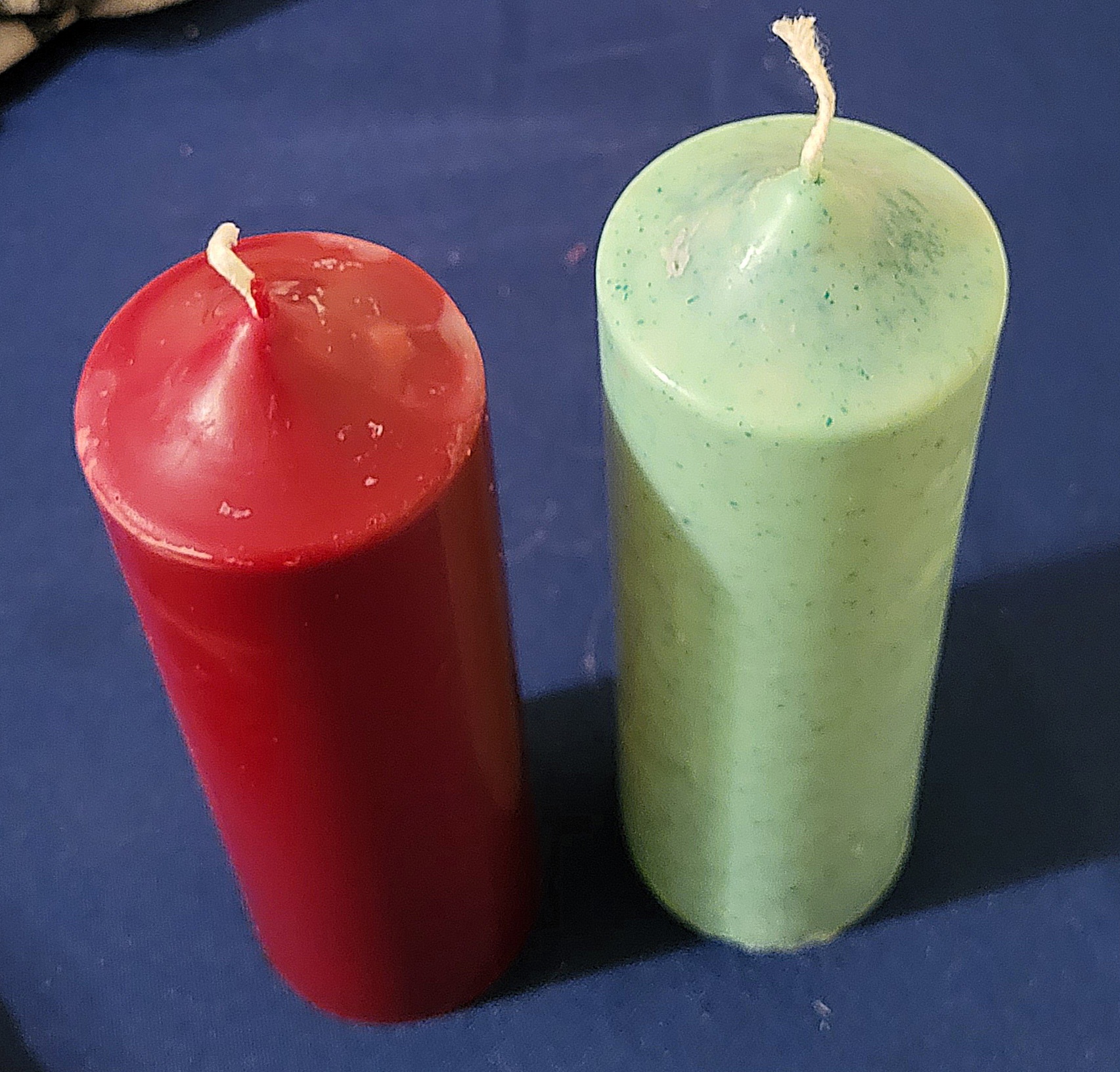 17 cm Coloured Scented Soy pillar candle