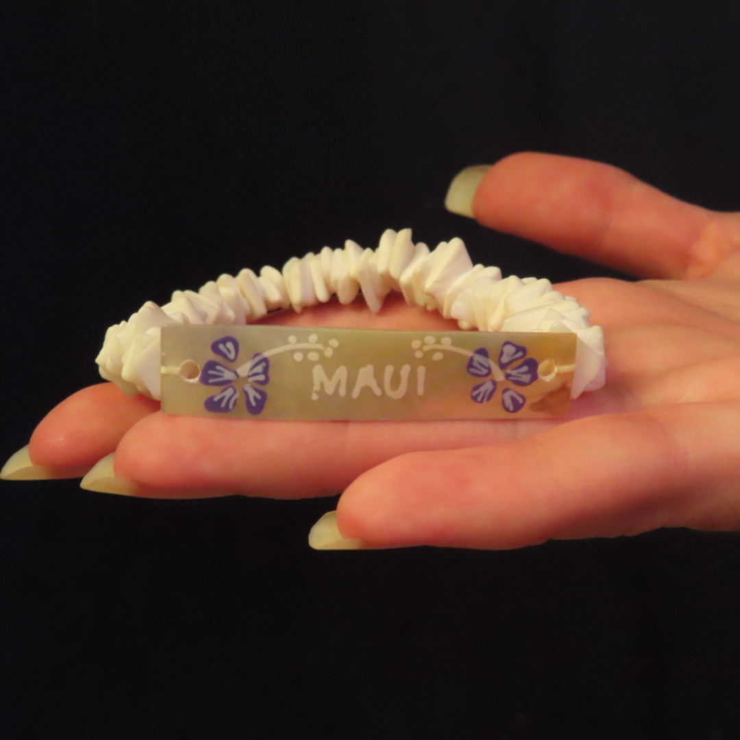 "maui" shell bracelet