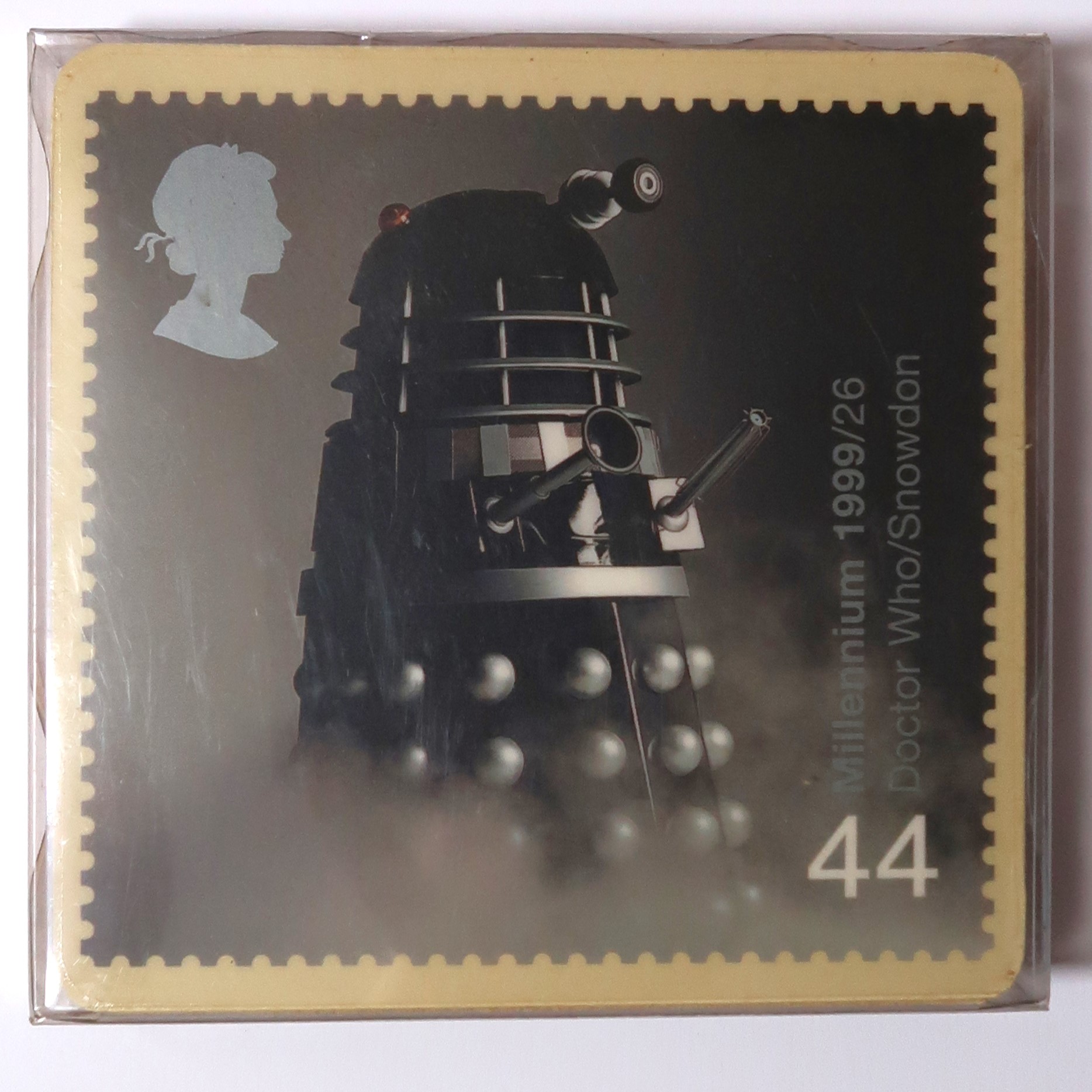 main product image on details page