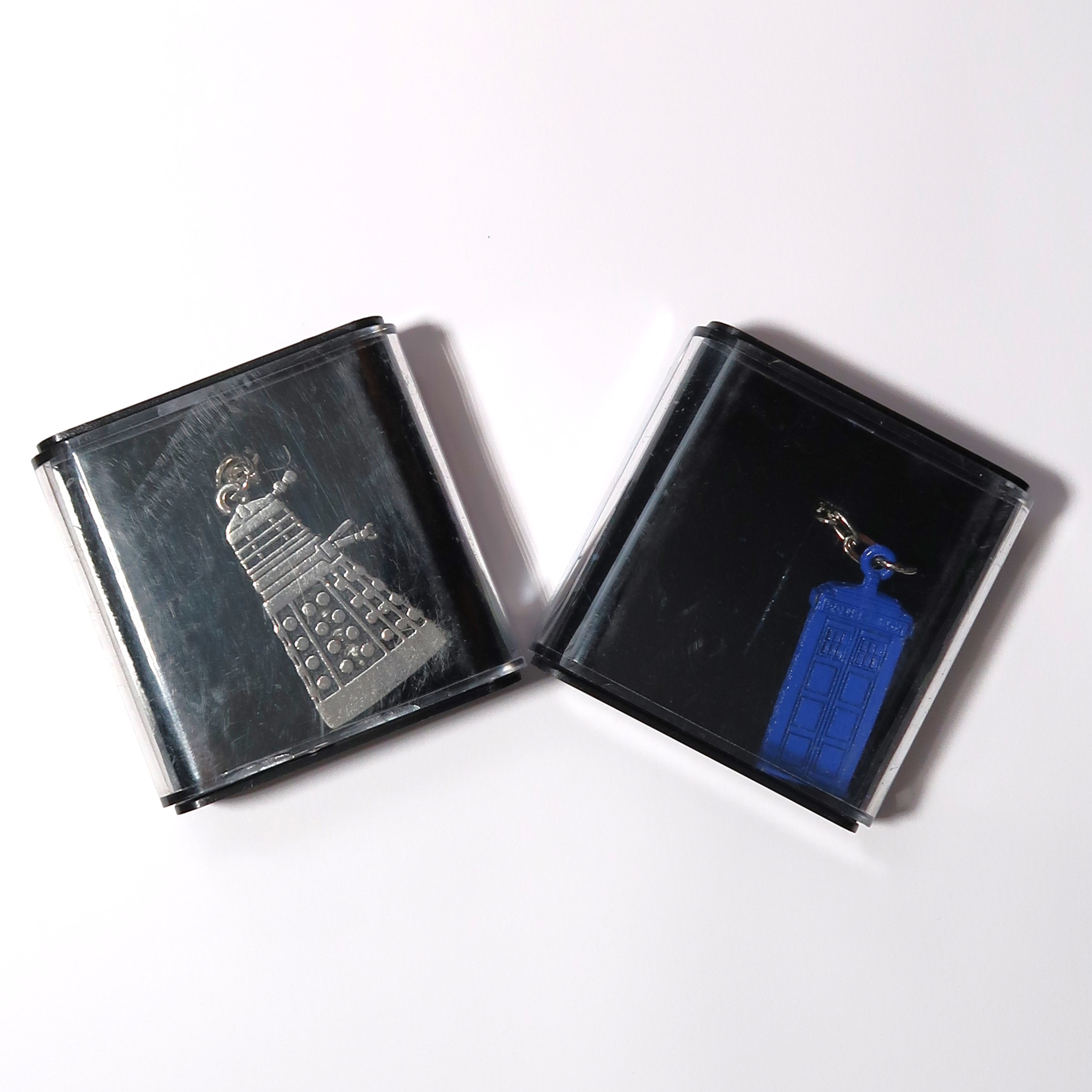 main product image on details page