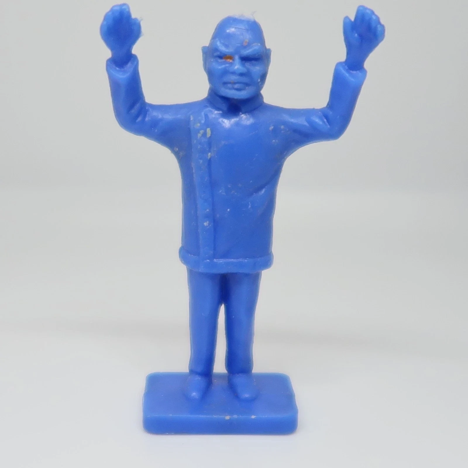 main product image on details page