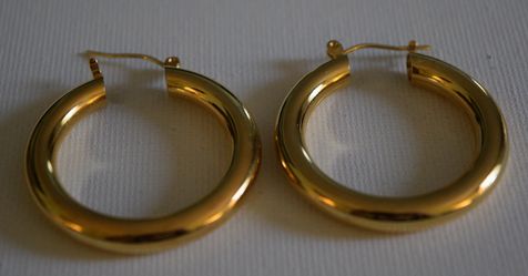 Plain hoops