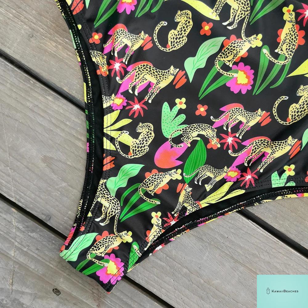 Kawaii V-Neck Lace Print One Piece Swimsuit