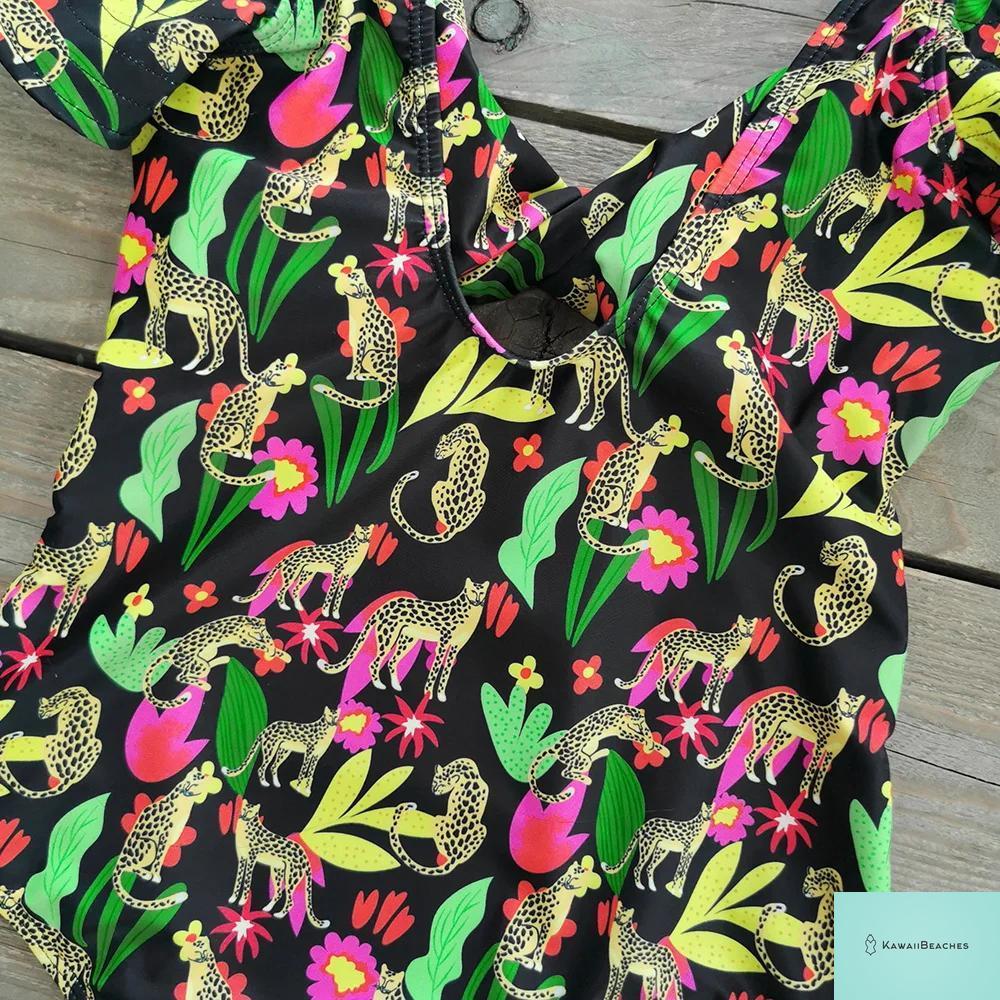 Kawaii V-Neck Lace Print One Piece Swimsuit