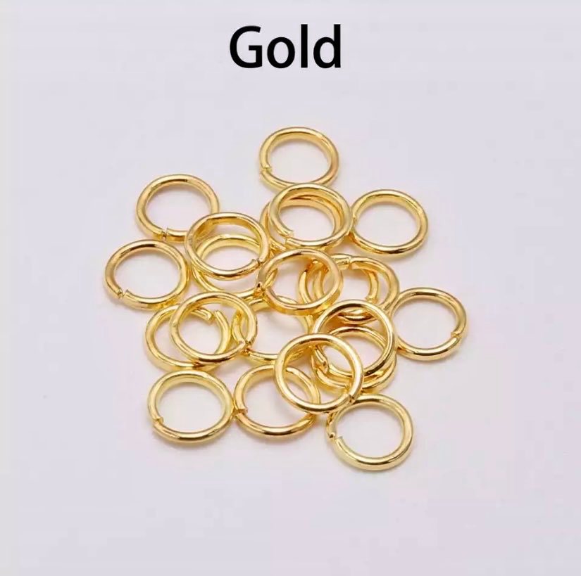 GOLD JUMP RINGS