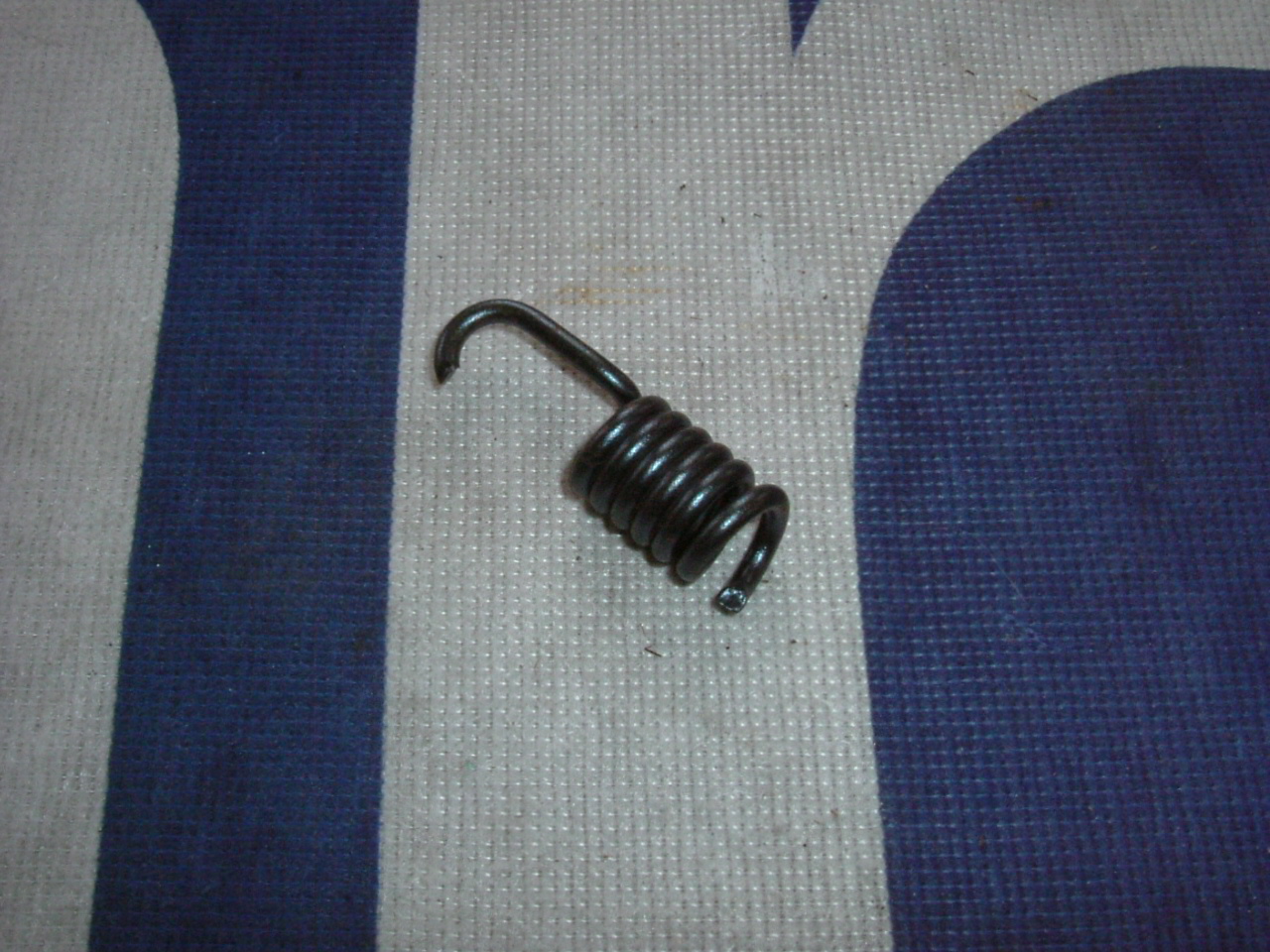 Husqvarna auto clutch spring 161702701