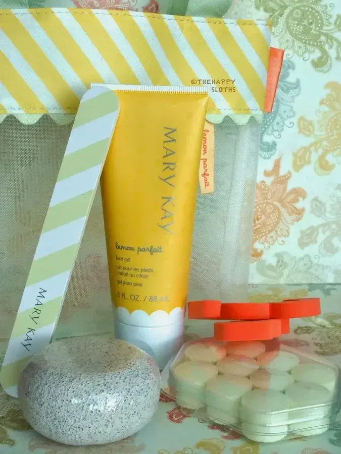 Mary Kay Lemon Parfait Pedicure Collection