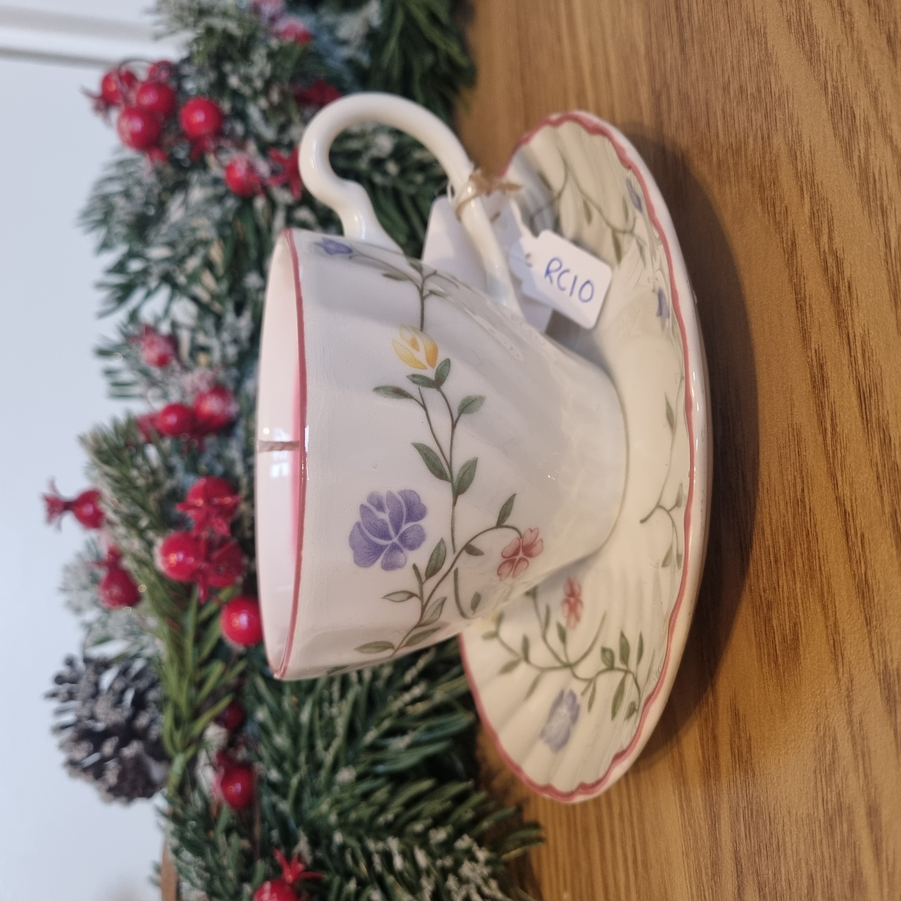 Rhubarb & Custard Teacup & Saucer Candle