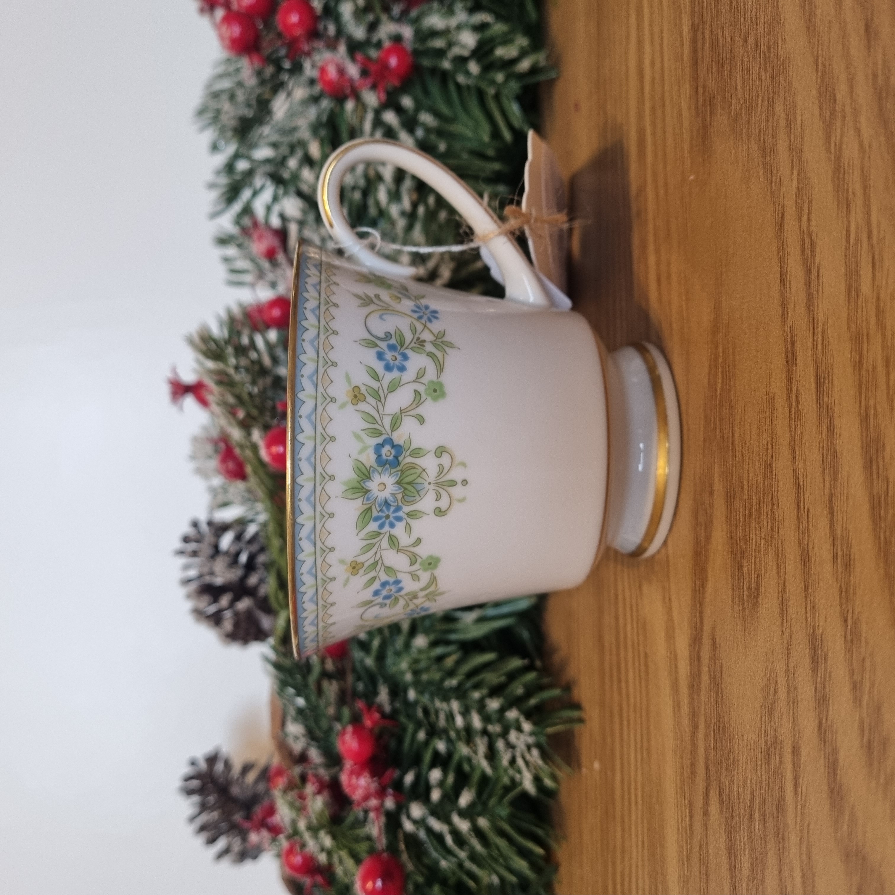 Christmas Cookie Teacup Candle