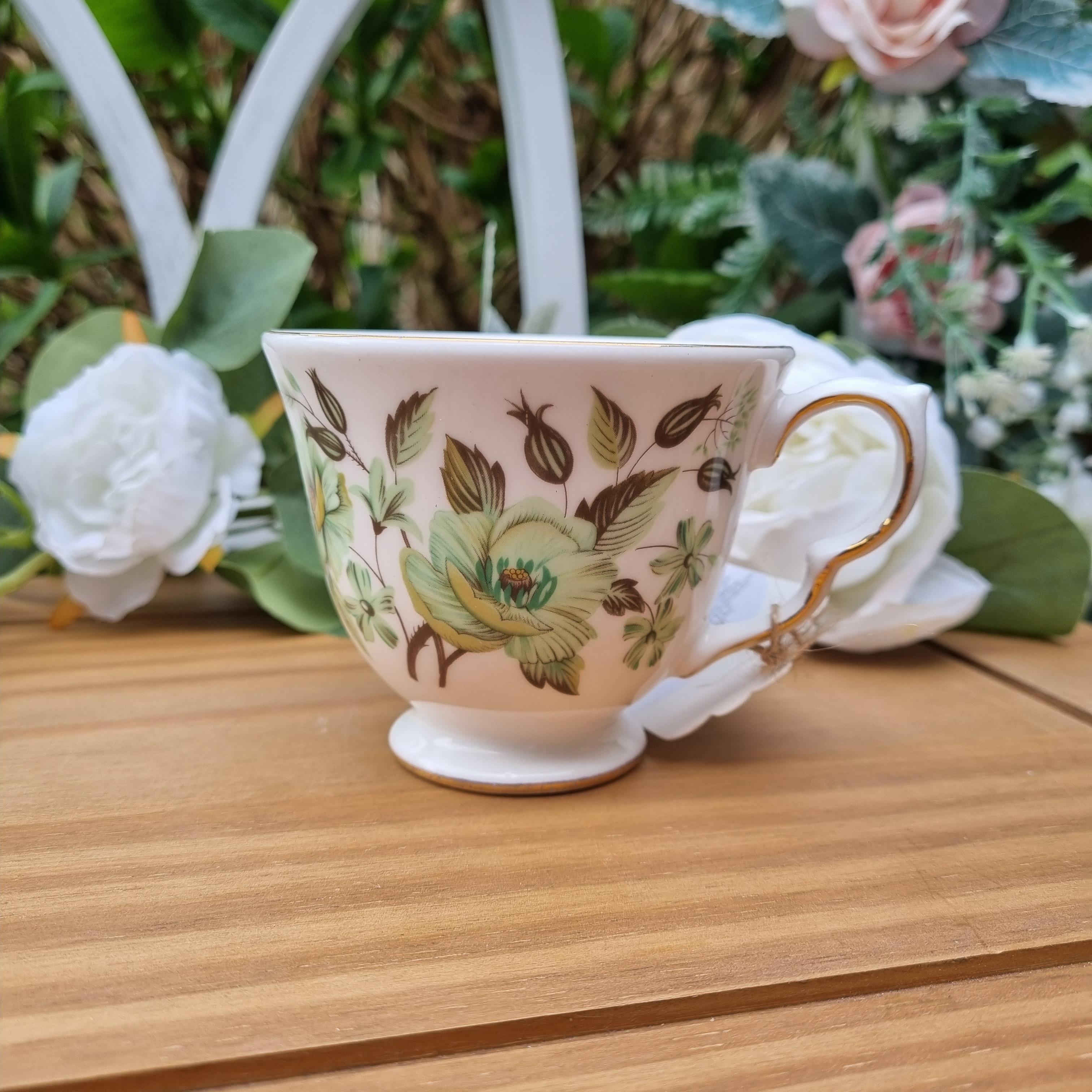 Baby Powder Teacup Candle