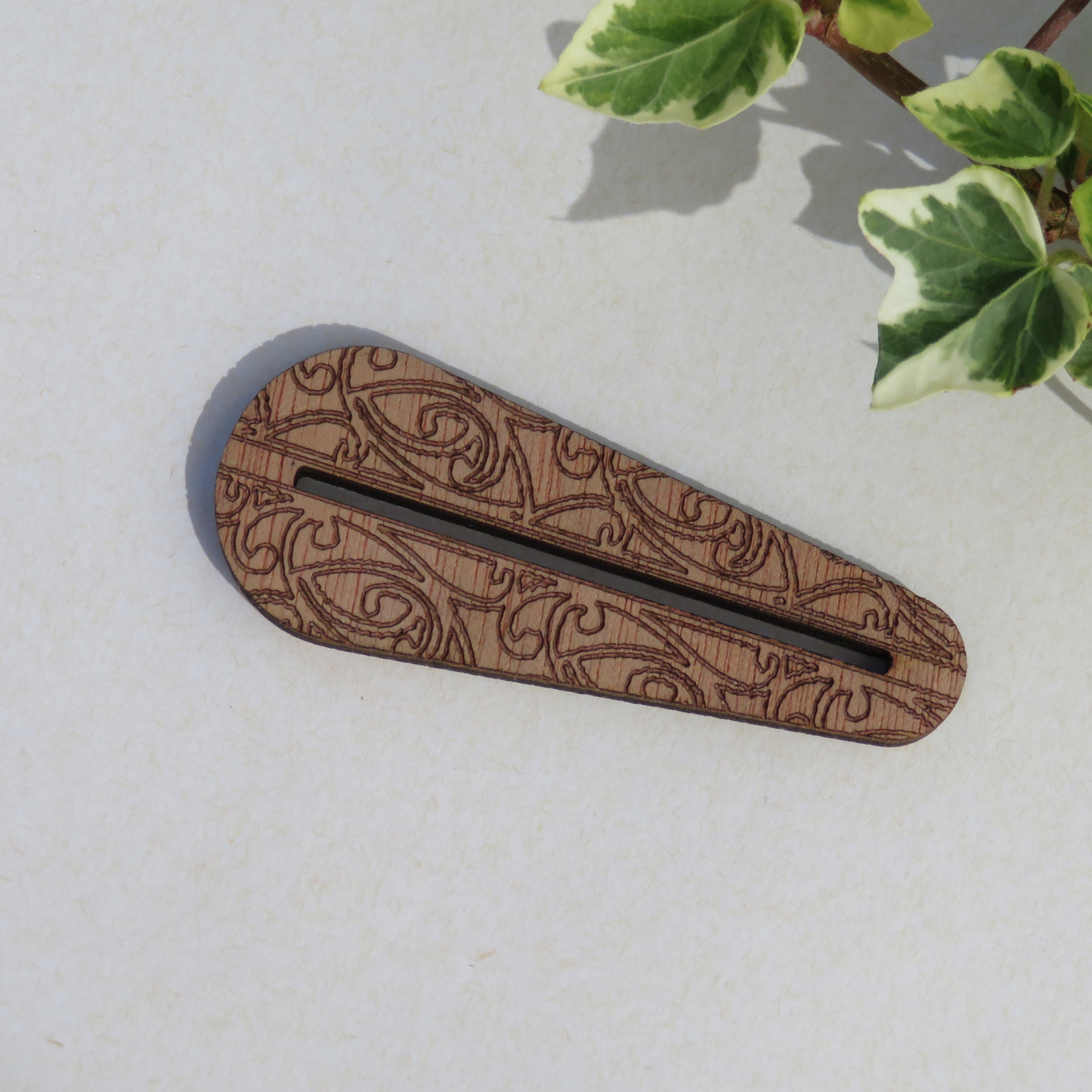 main product image on details page