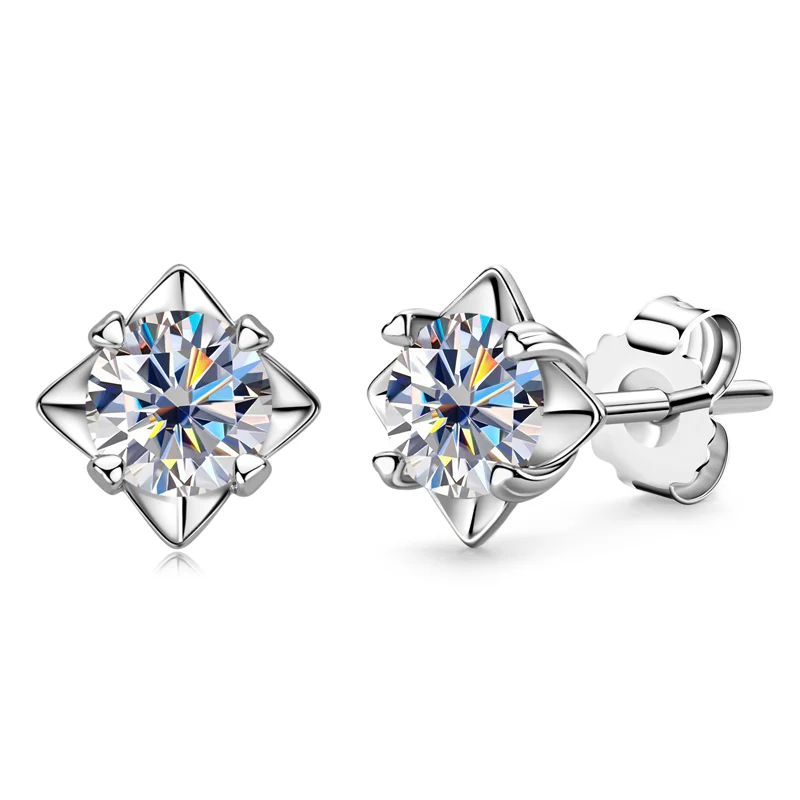 main product image on details page