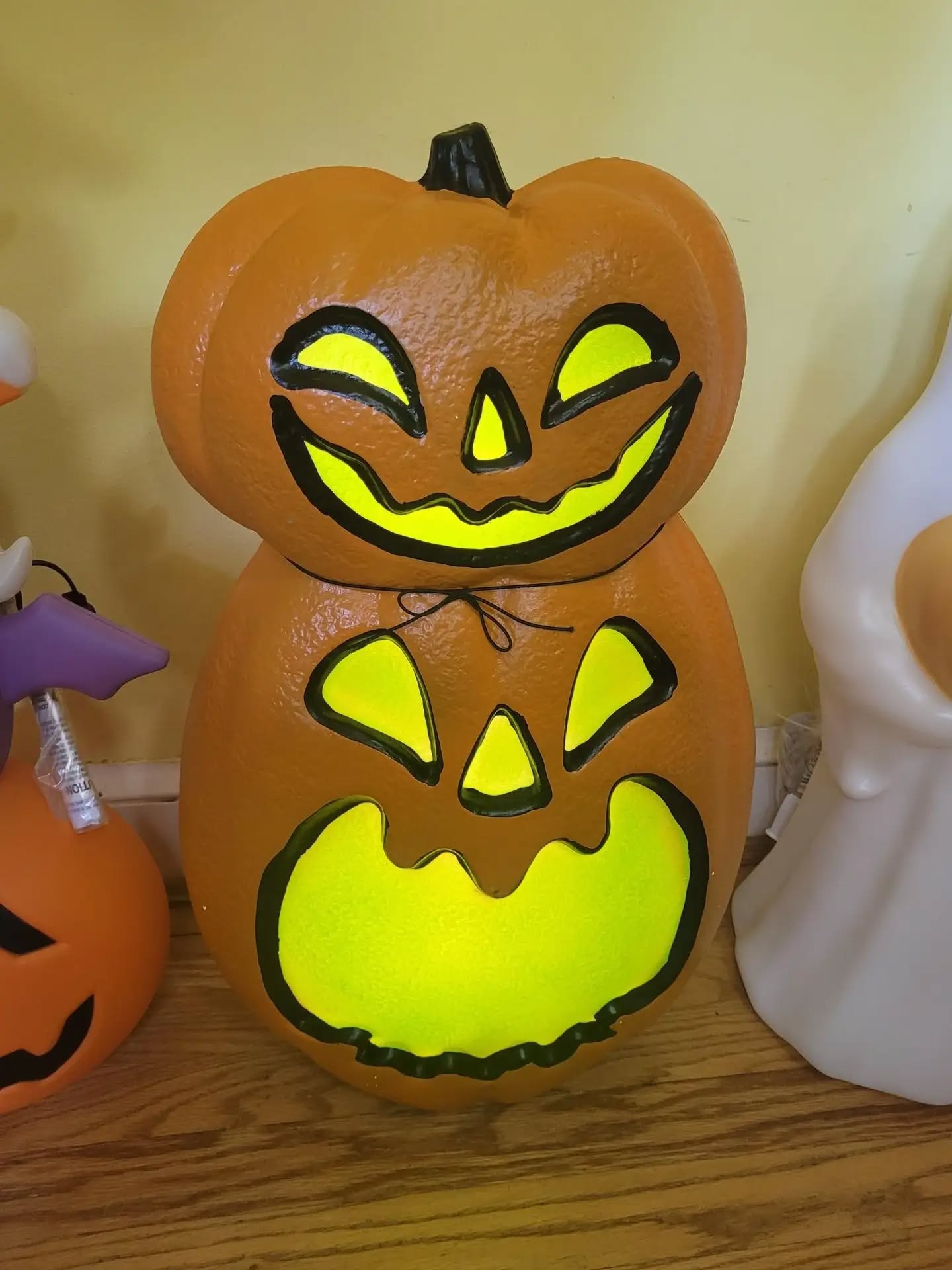 60cm Eek & Hyde BRIGHT Pumpkin Stack Blow Mould (Target USA)