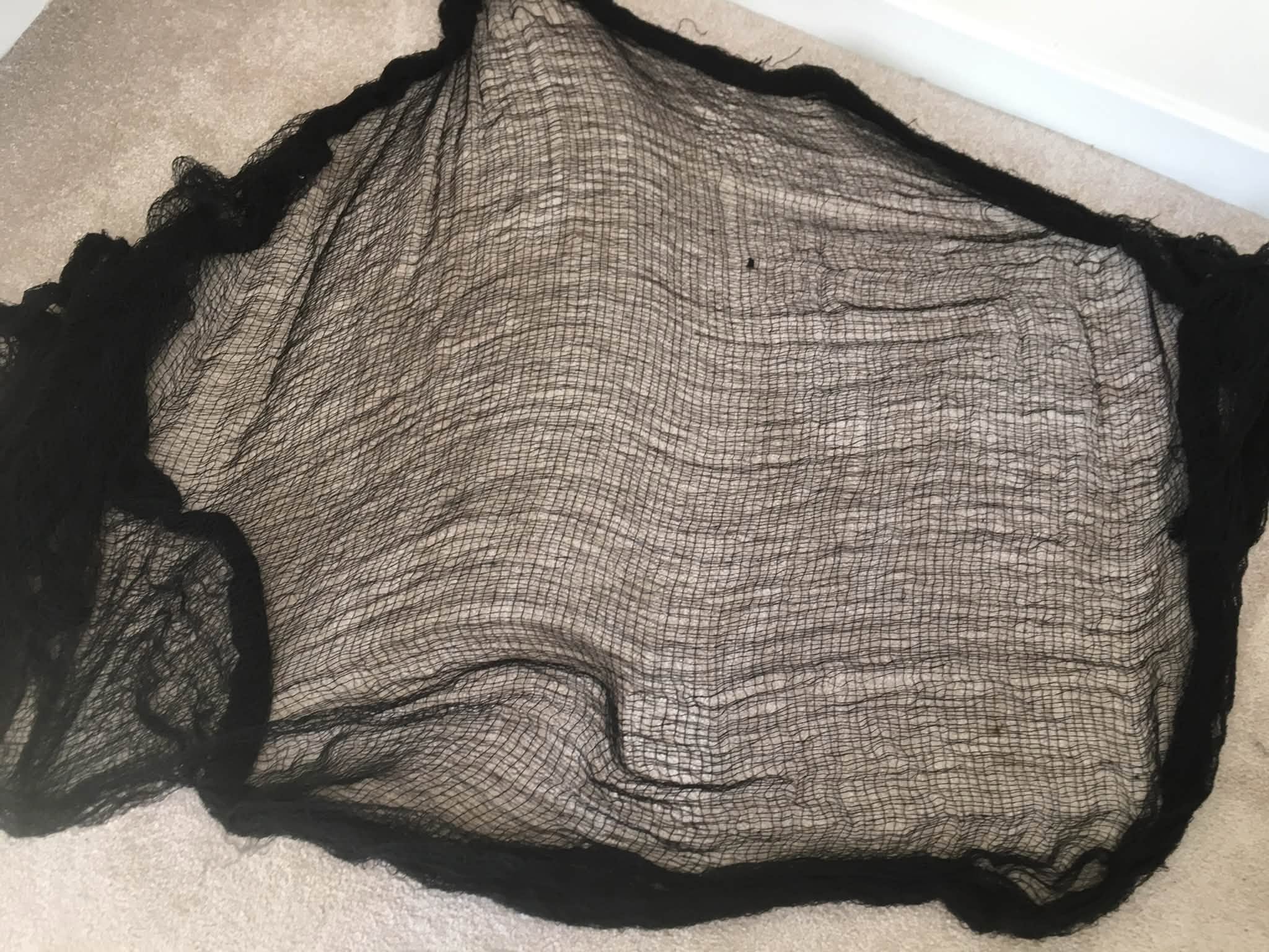 SHORT 1m x 1.5m Bloody Creepy Cloth