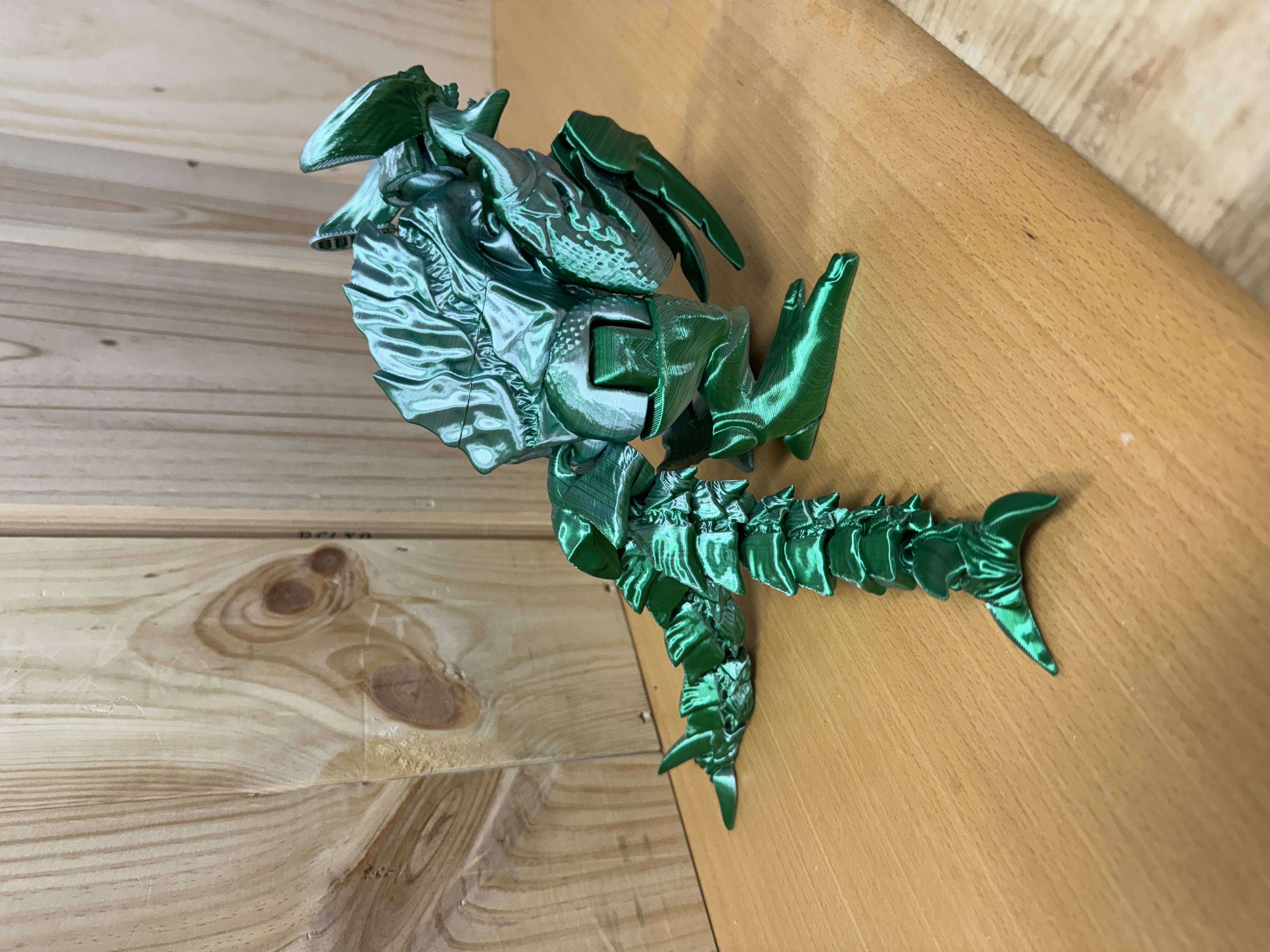 Kaiju skrímsli með liðamótum