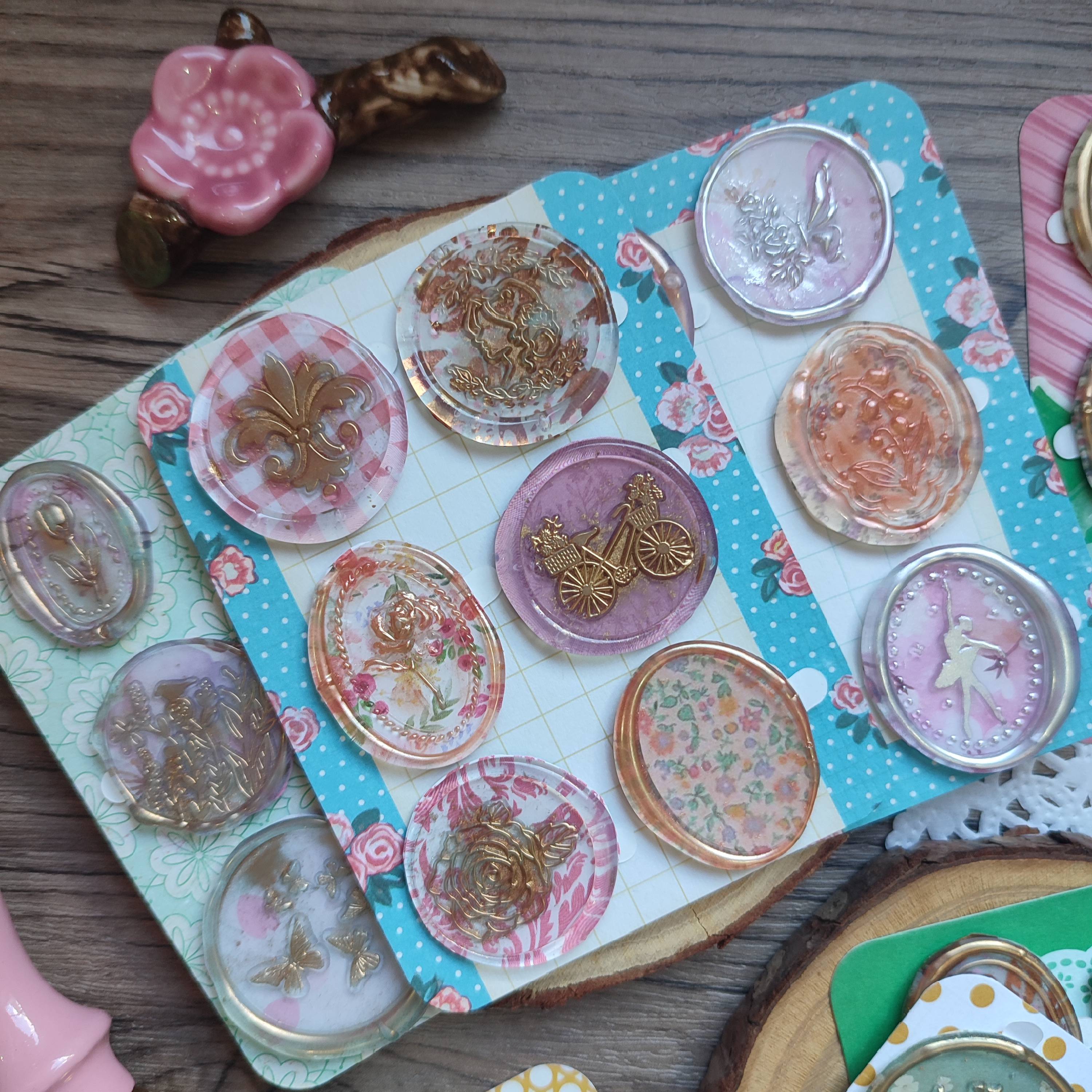 Pre-made Wax Seals in Pattern Paper Set 9