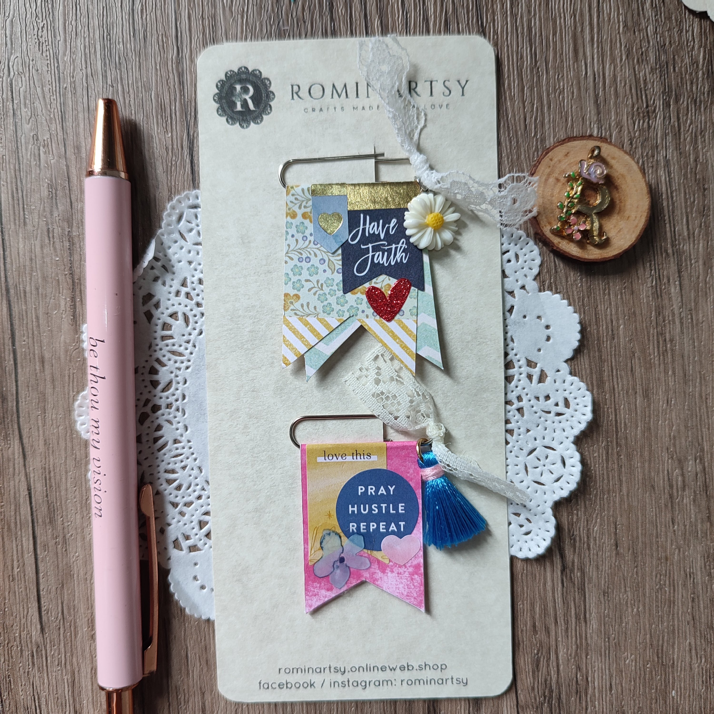 Small Paperclip Embellishments (Set 1)