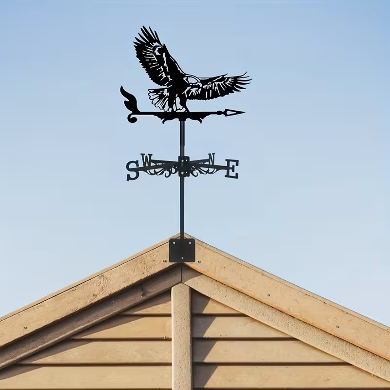 Flying Eagle Wind Vane – Rust-Resistant Iron Garden & Roof Decoration